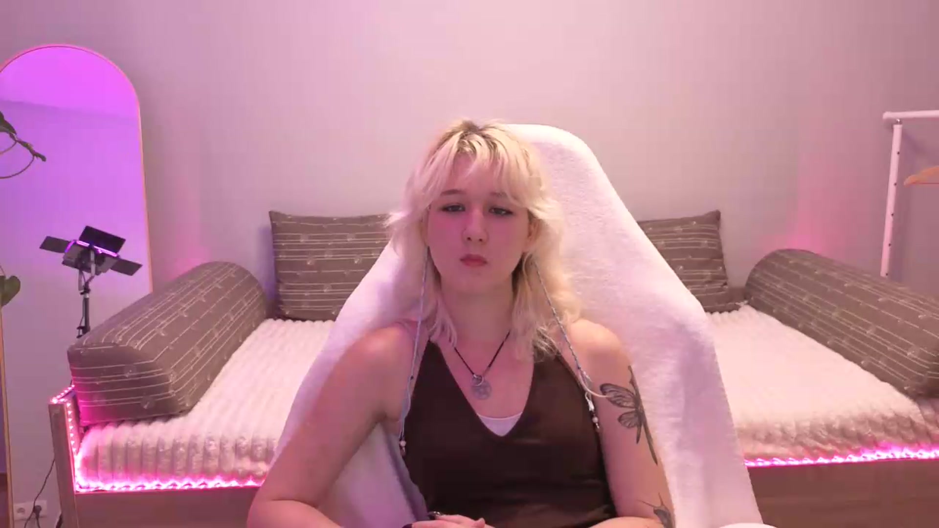 Gallery image thumbnail from Liliia's myfreecams stream on, 05/30/2026, 17:37 image 9 of 20