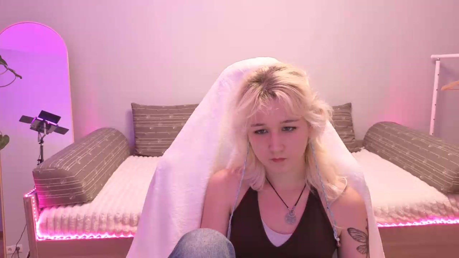 Gallery image thumbnail from Liliia's myfreecams stream on, 05/30/2026, 18:41 image 11 of 20
