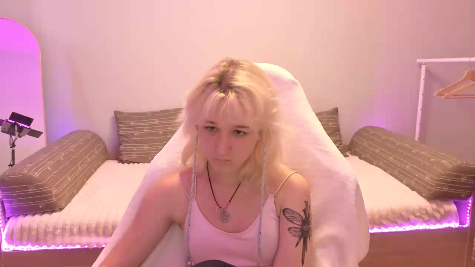 Gallery image thumbnail from Liliia's myfreecams stream on, 05/31/2026, 12:52 image 18 of 20