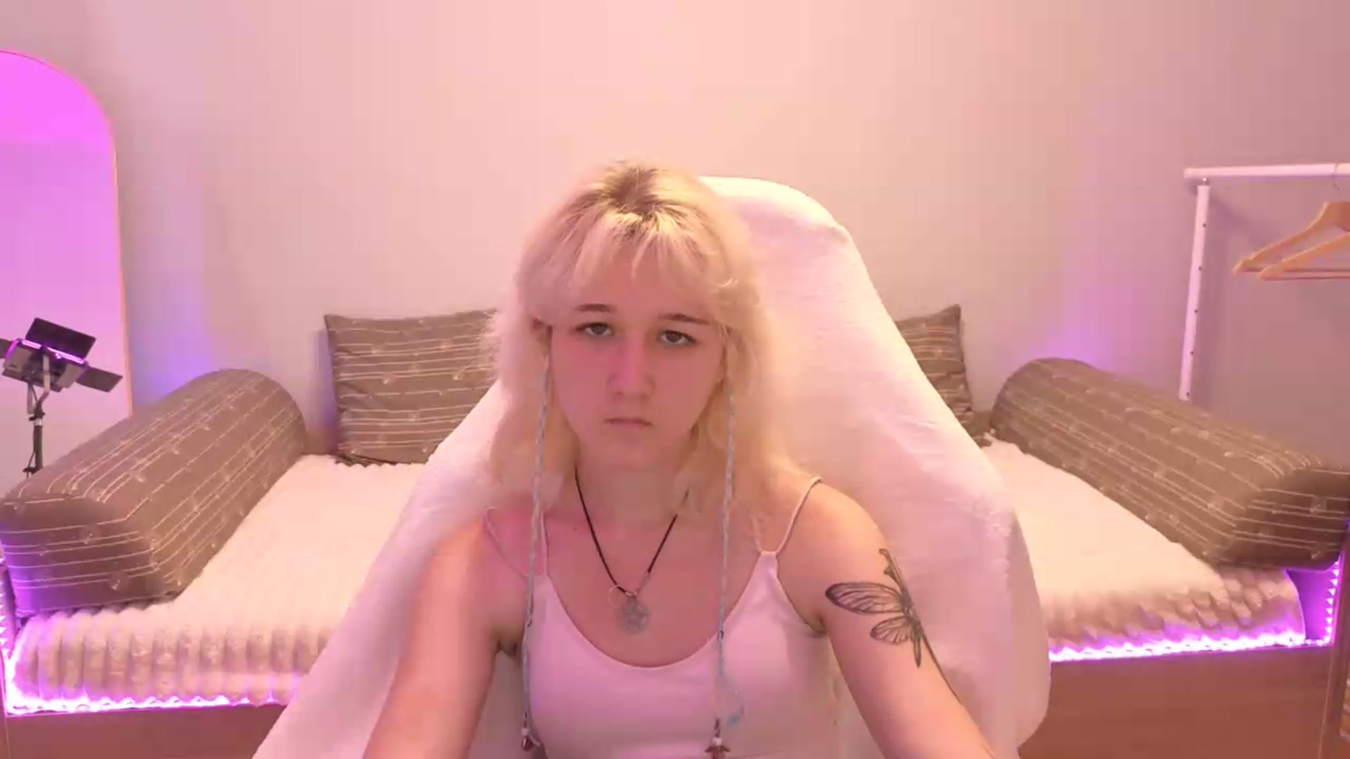Gallery image thumbnail from Liliia's myfreecams stream on, 05/31/2026, 12:52 image 17 of 20