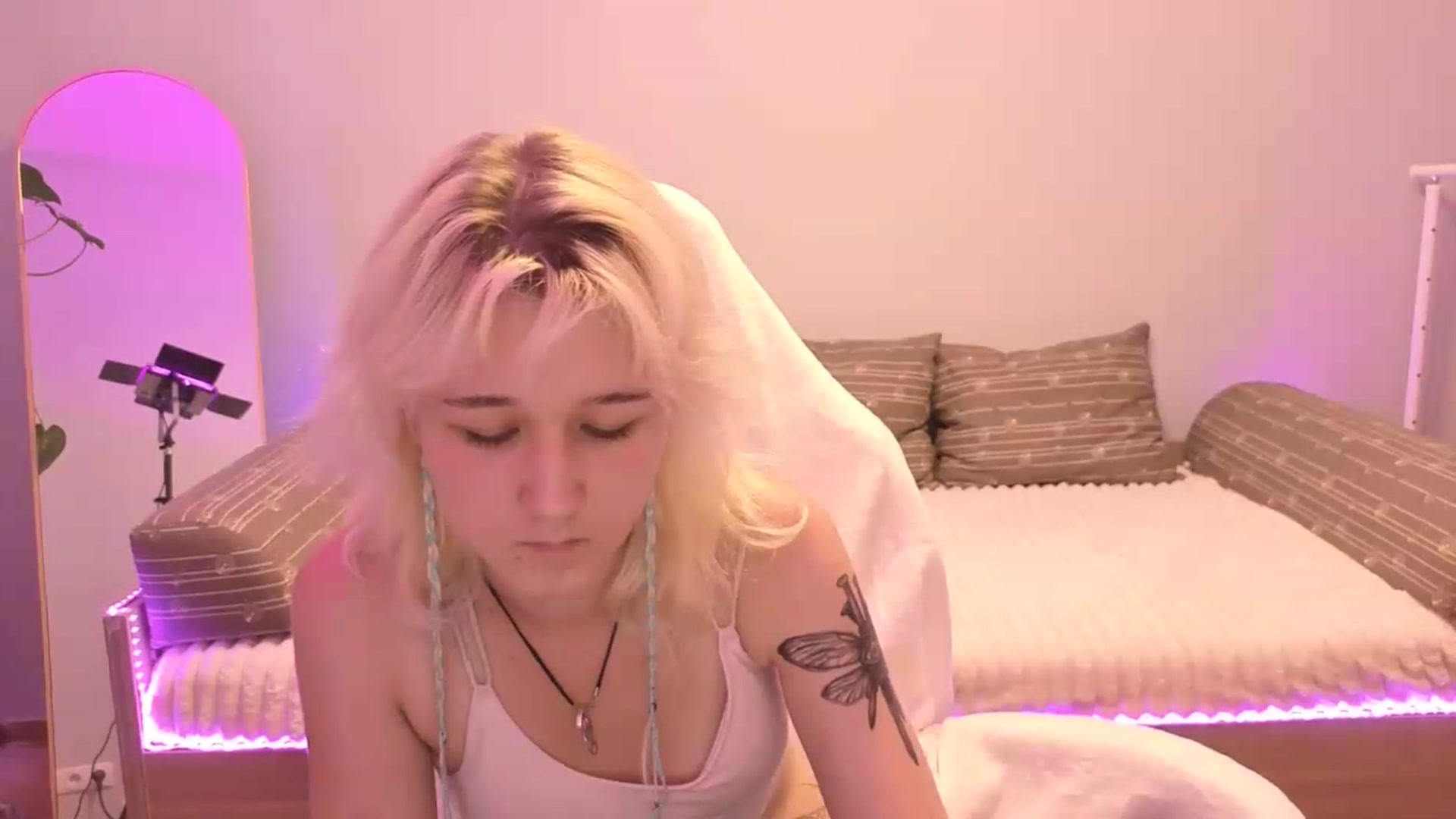 Gallery image thumbnail from Liliia's myfreecams stream on, 05/31/2026, 16:56 image 20 of 20
