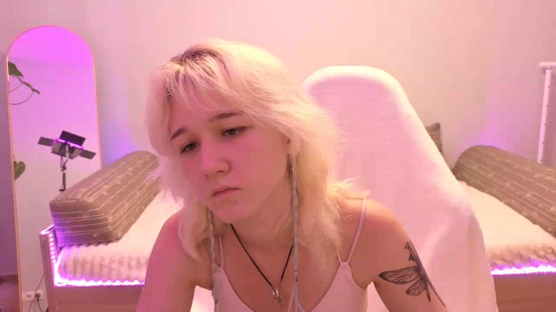 Gallery image thumbnail from Liliia's myfreecams stream on, 05/31/2026, 16:56 image 11 of 20