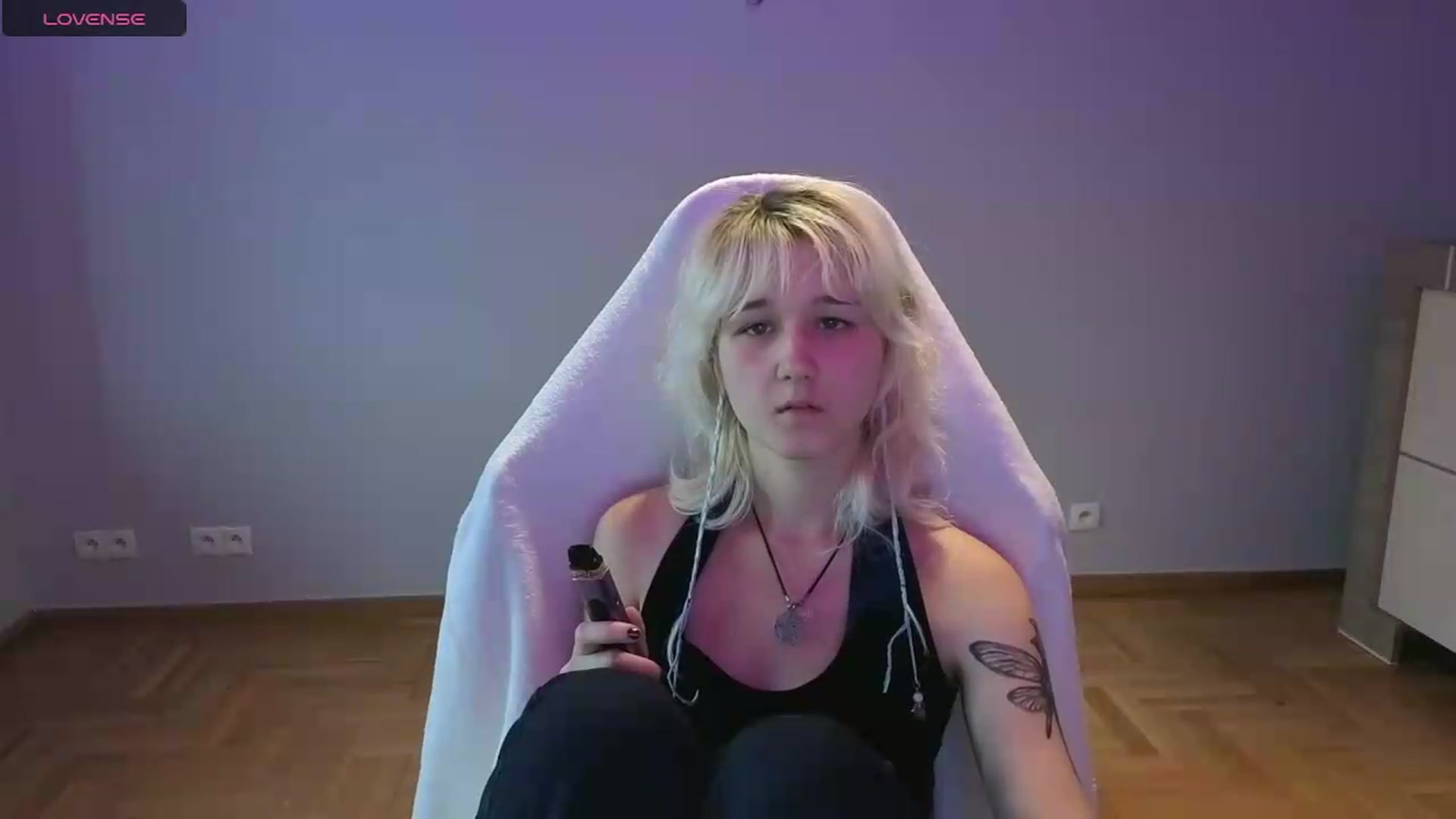 Gallery image thumbnail from Liliia's myfreecams stream on, 06/01/2026, 16:29 image 12 of 20