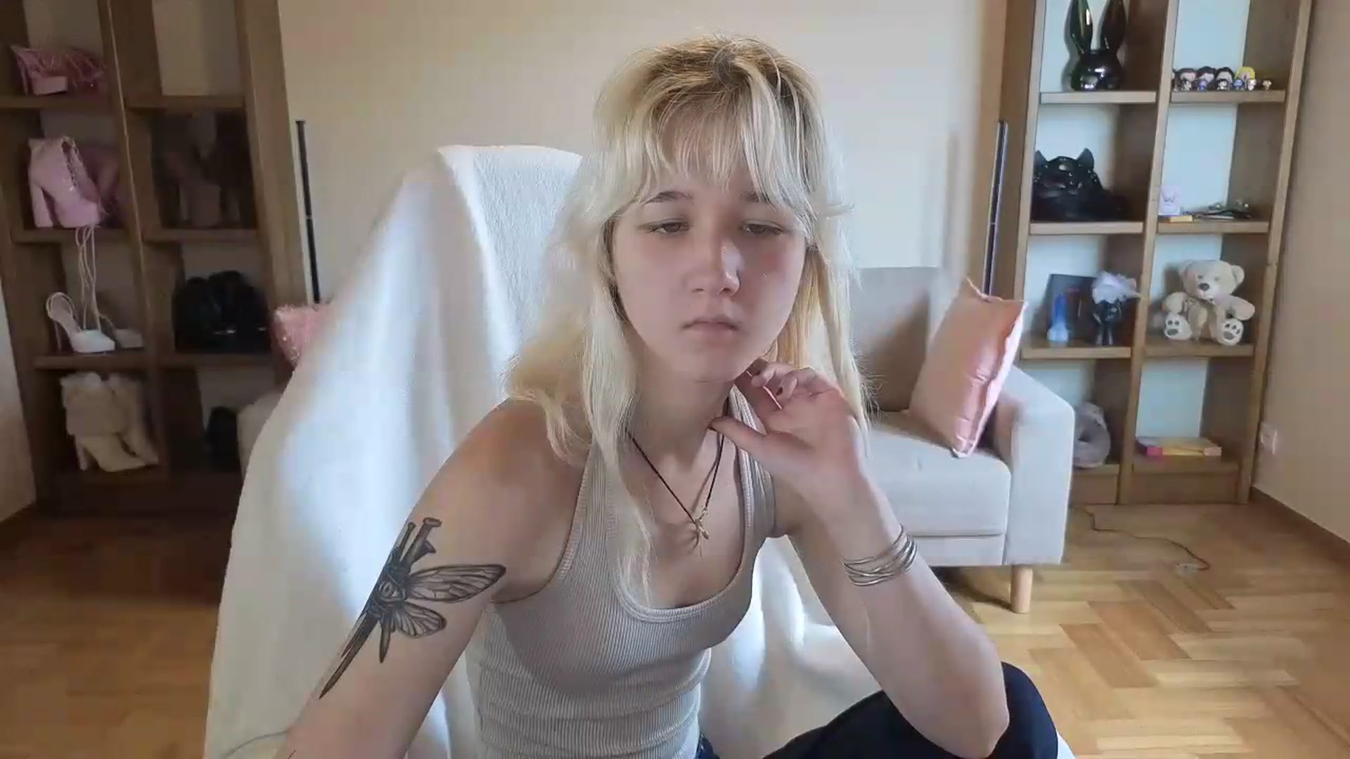 Gallery image thumbnail from Liliia's myfreecams stream on, 06/04/2026, 13:40 image 11 of 20
