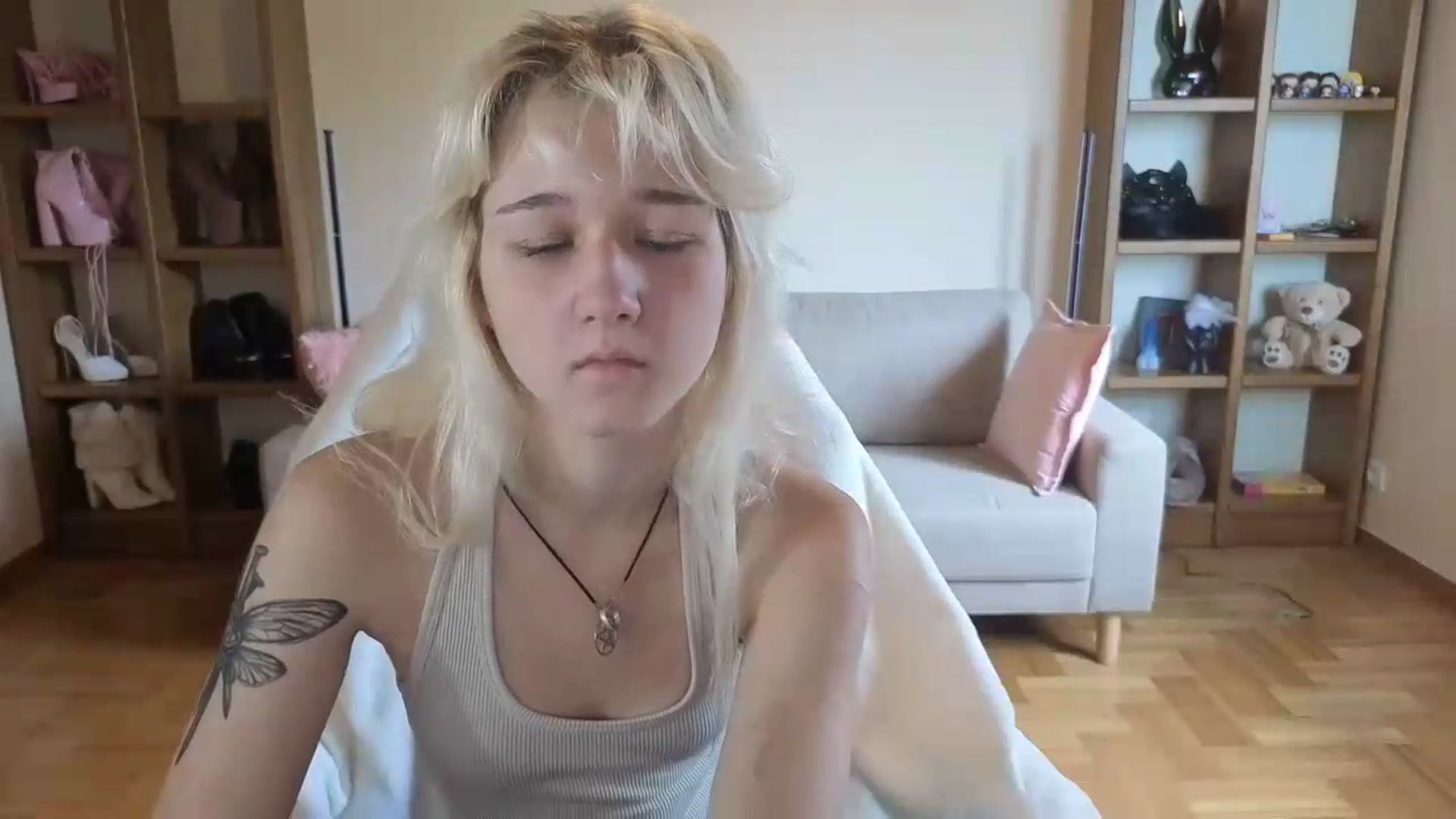 Gallery image thumbnail from Liliia's myfreecams stream on, 06/04/2026, 13:40 image 4 of 20