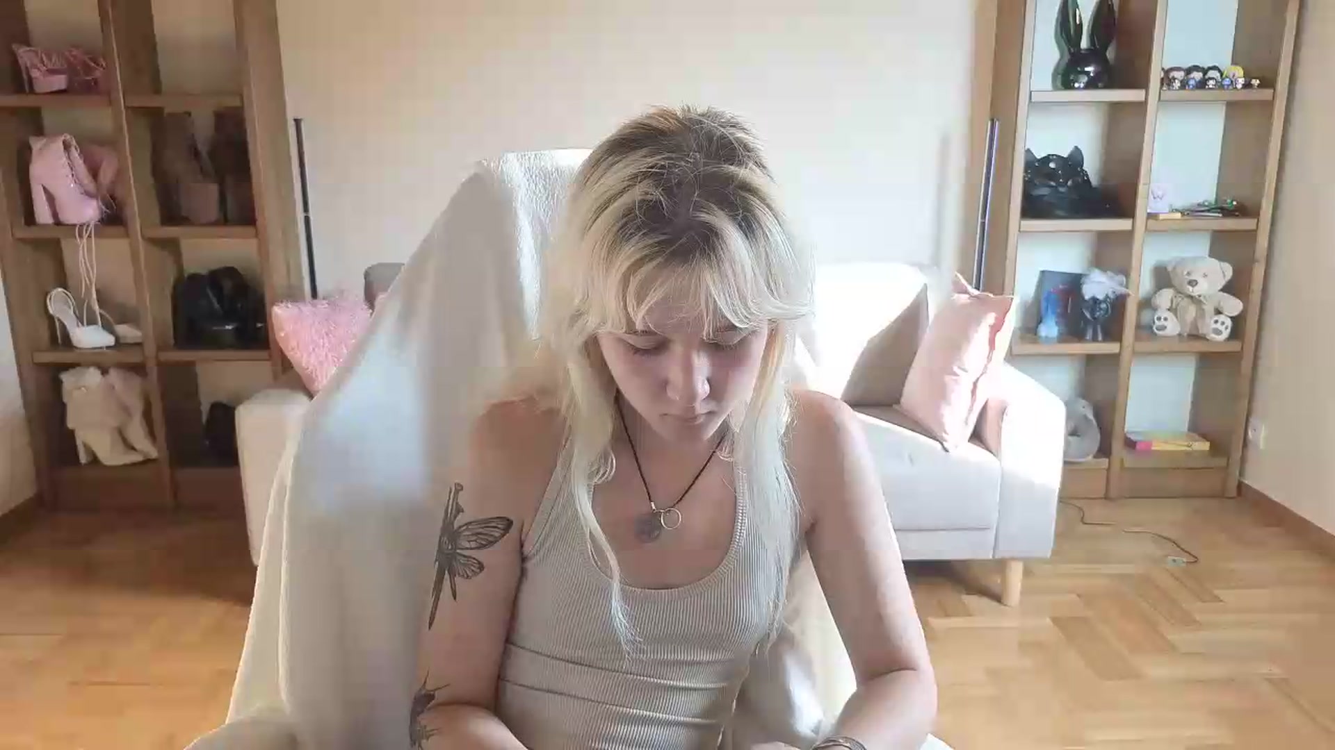 Gallery image thumbnail from Liliia's myfreecams stream on, 06/04/2026, 17:50 image 3 of 20