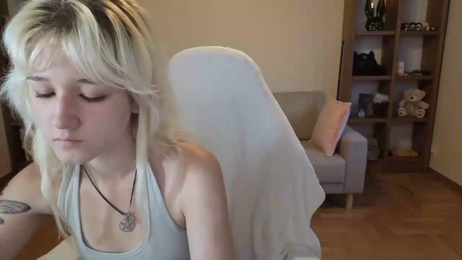 Gallery image thumbnail from Liliia's myfreecams stream on, 06/04/2026, 18:45 image 7 of 20