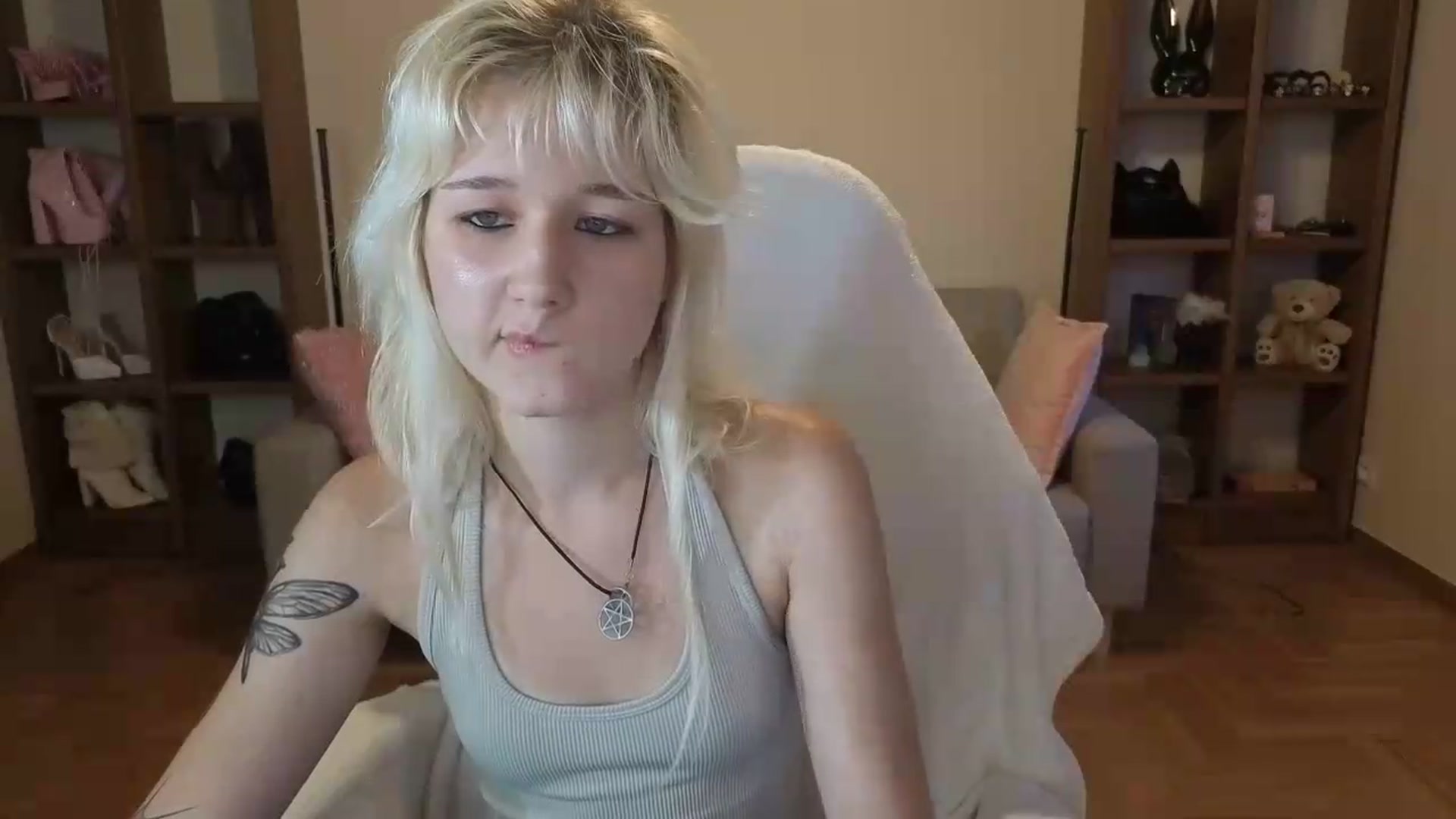 Gallery image thumbnail from Liliia's myfreecams stream on, 06/04/2026, 18:45 image 16 of 20