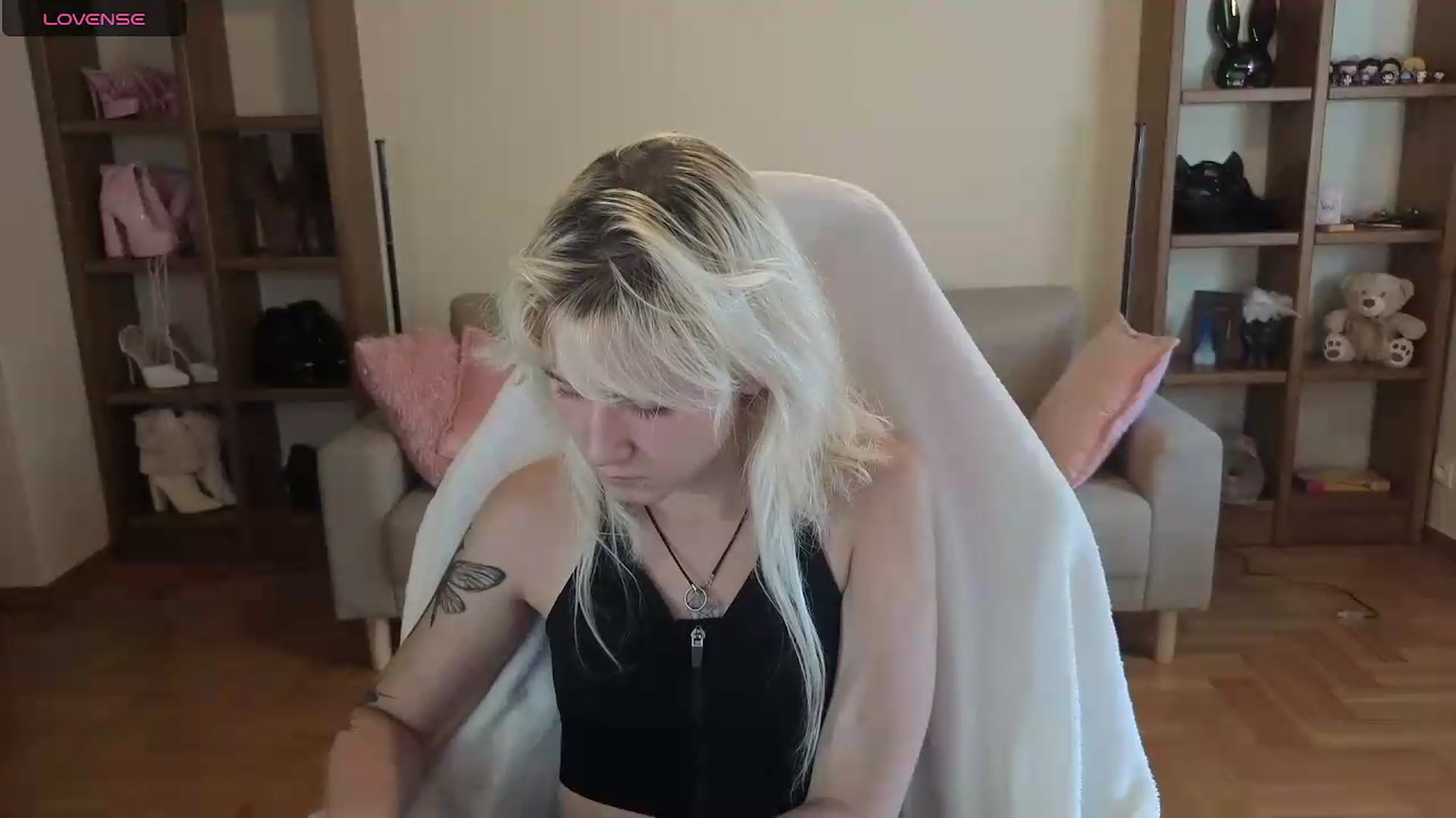 Gallery image thumbnail from Liliia's myfreecams stream on, 06/06/2026, 16:02 image 4 of 20