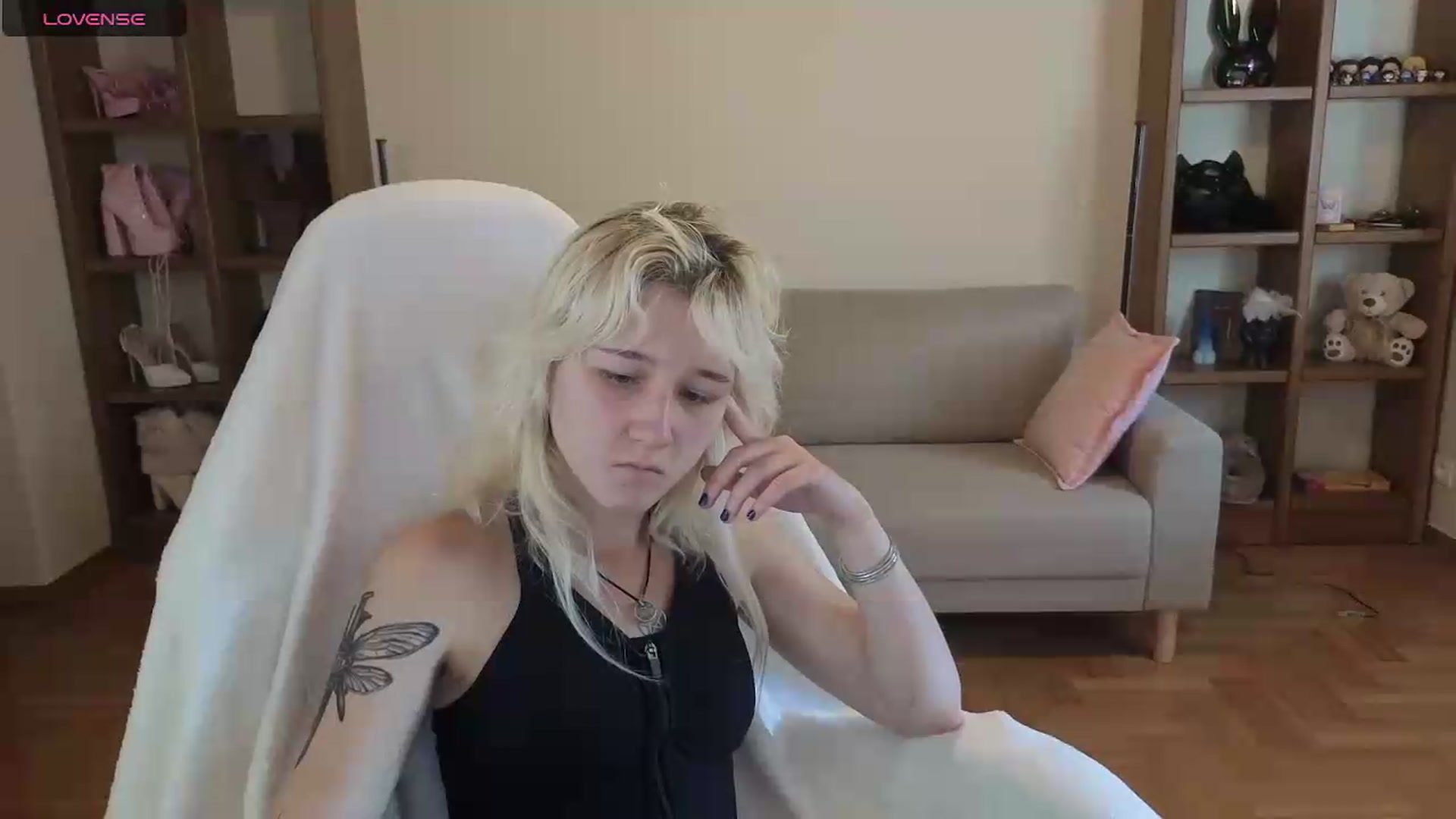 Gallery image thumbnail from Liliia's myfreecams stream on, 06/06/2026, 16:02 image 8 of 20