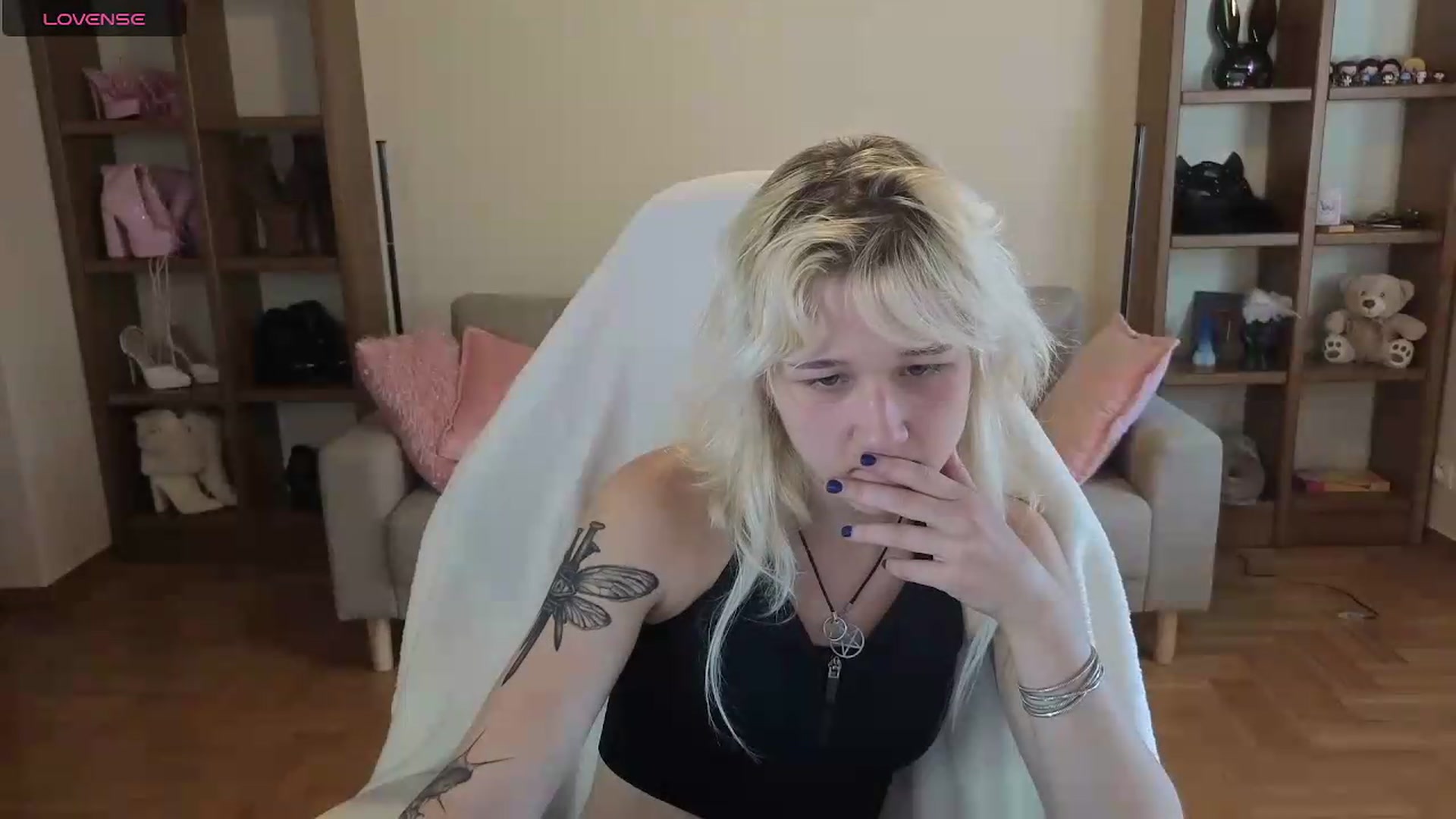 Gallery image thumbnail from Liliia's myfreecams stream on, 06/06/2026, 16:02 image 3 of 20