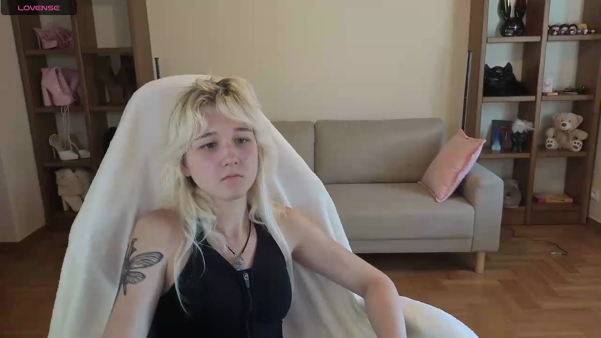 Gallery image thumbnail from Liliia's myfreecams stream on, 06/06/2026, 16:02 image 6 of 20