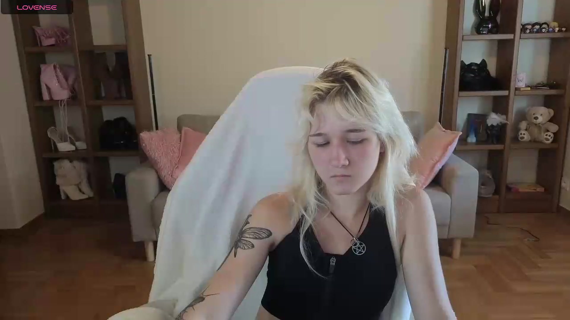 Gallery image thumbnail from Liliia's myfreecams stream on, 06/06/2026, 16:02 image 12 of 20