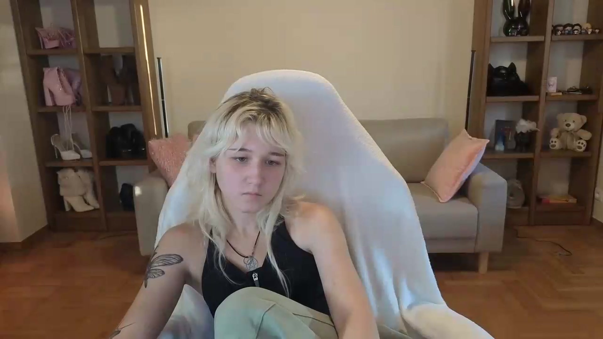 Gallery image thumbnail from Liliia's myfreecams stream on, 06/06/2026, 17:47 image 18 of 20