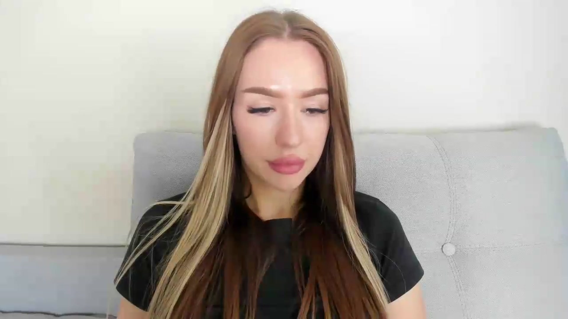 Gallery image thumbnail from Lilisa's myfreecams stream on, 05/15/2026, 13:10 image 2 of 20