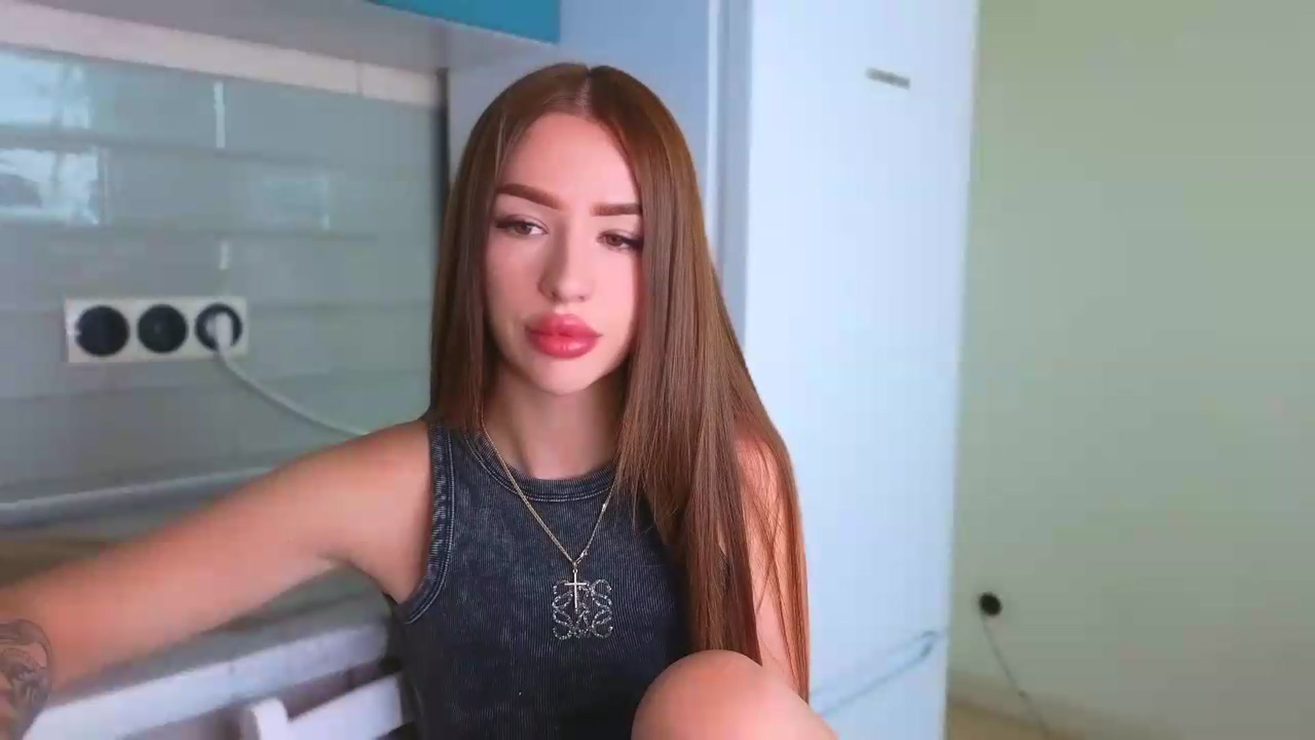 Gallery image thumbnail from Lilisa's myfreecams stream on, 06/28/2026, 08:50 image 4 of 20