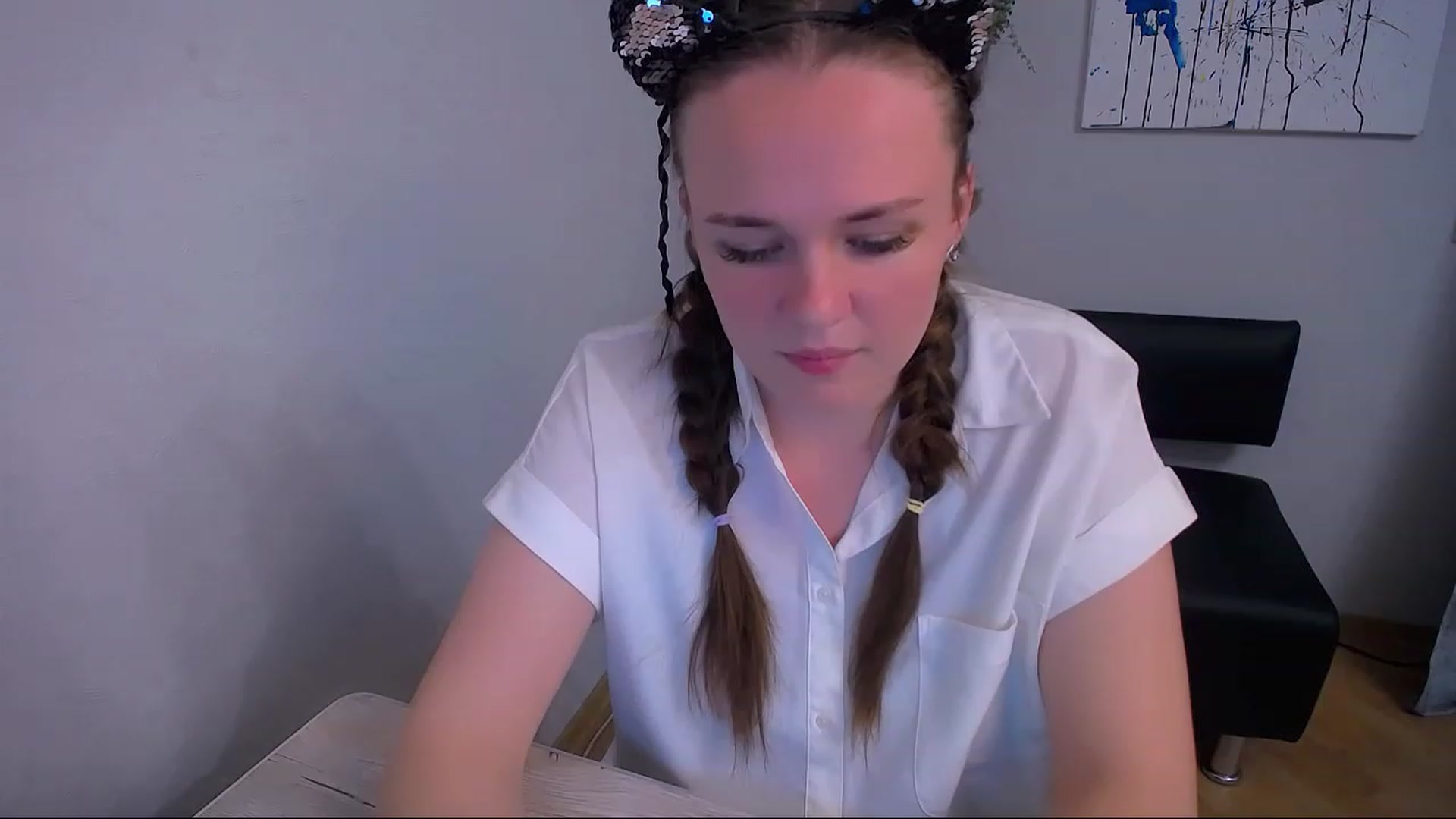 Gallery image thumbnail from Lilit_mod's myfreecams stream on, 05/21/2023, 19:05 image 4 of 20