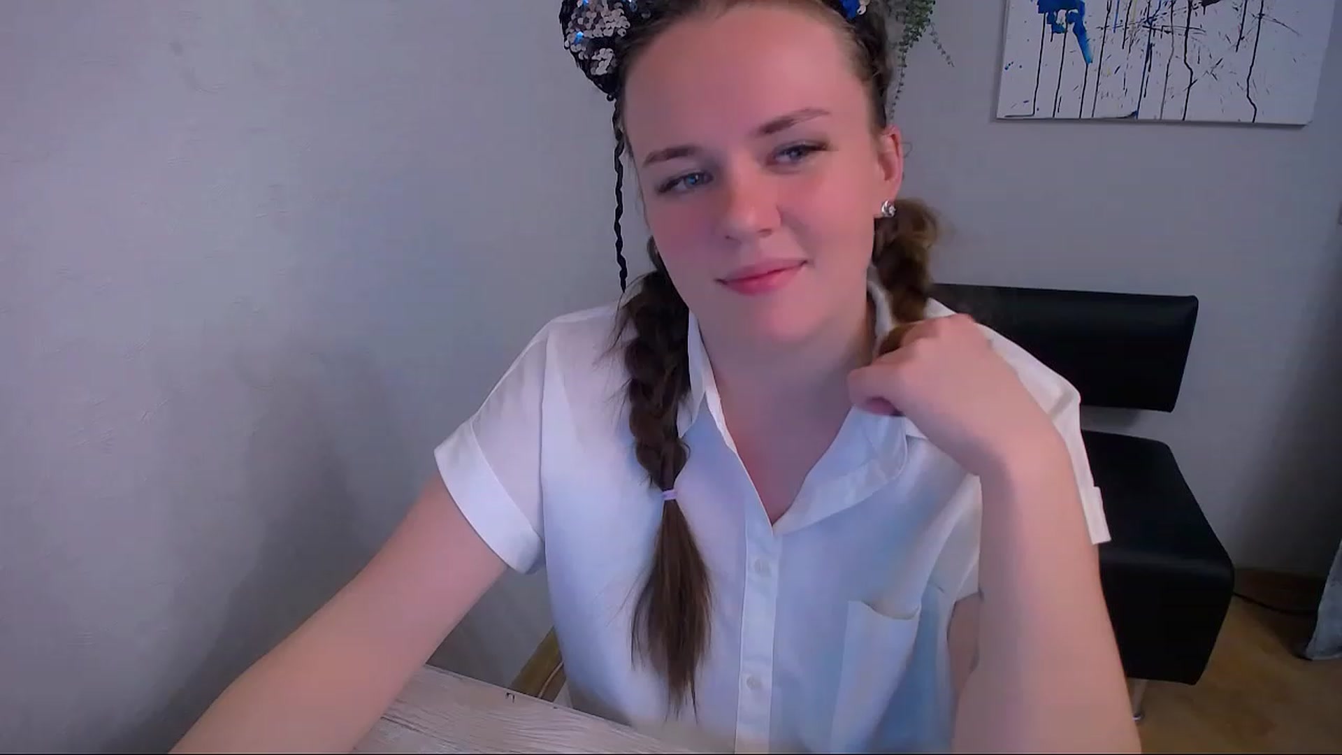 Gallery image thumbnail from Lilit_mod's myfreecams stream on, 05/21/2023, 19:05 image 7 of 20