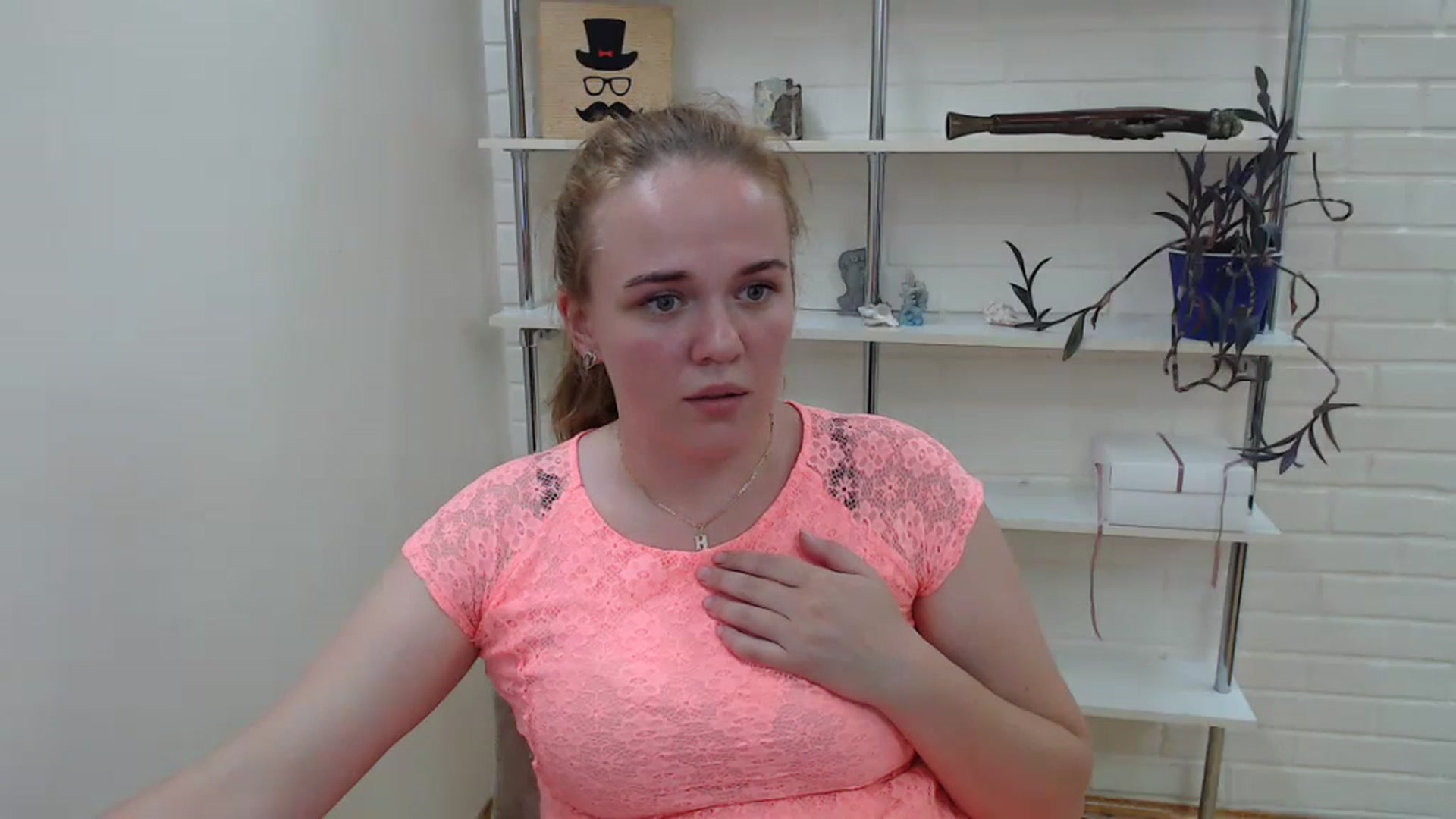 Gallery image thumbnail from Lilit_mod's myfreecams stream on, 07/13/2023, 16:22 image 10 of 20