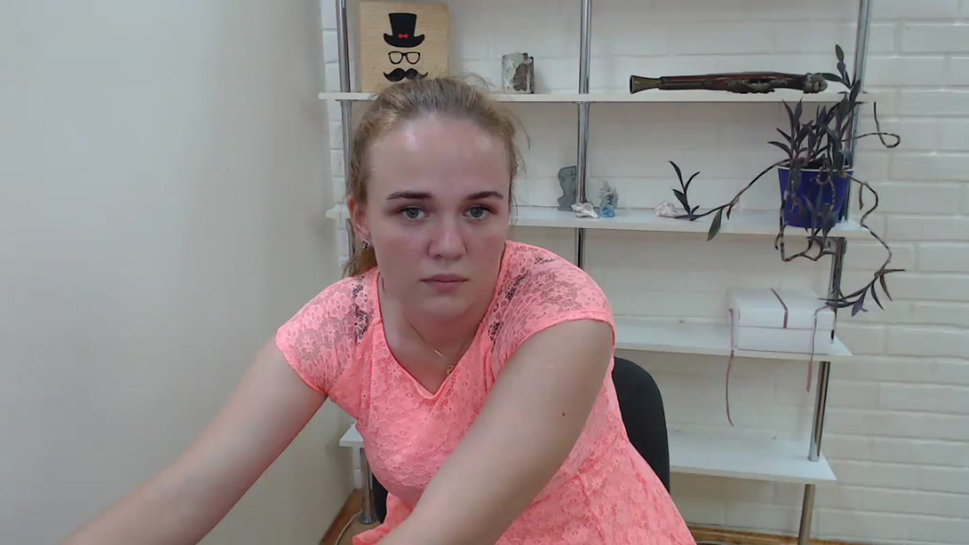 Gallery image thumbnail from Lilit_mod's myfreecams stream on, 07/13/2023, 16:22 image 5 of 20