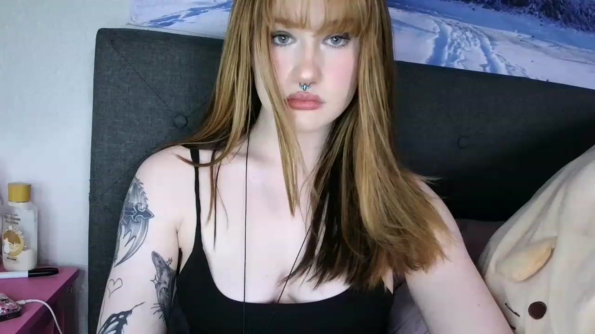 Gallery image thumbnail from LilithCeleste's myfreecams stream on, 12/04/2022, 22:20 image 11 of 20