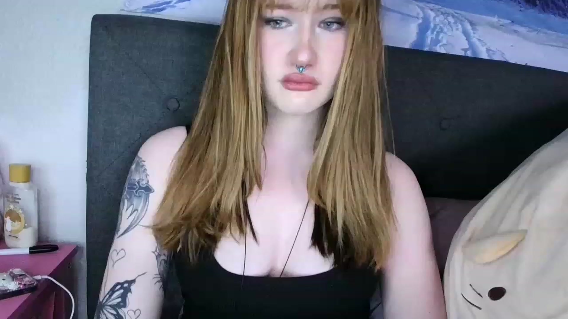 Gallery image thumbnail from LilithCeleste's myfreecams stream on, 12/04/2022, 22:20 image 17 of 20