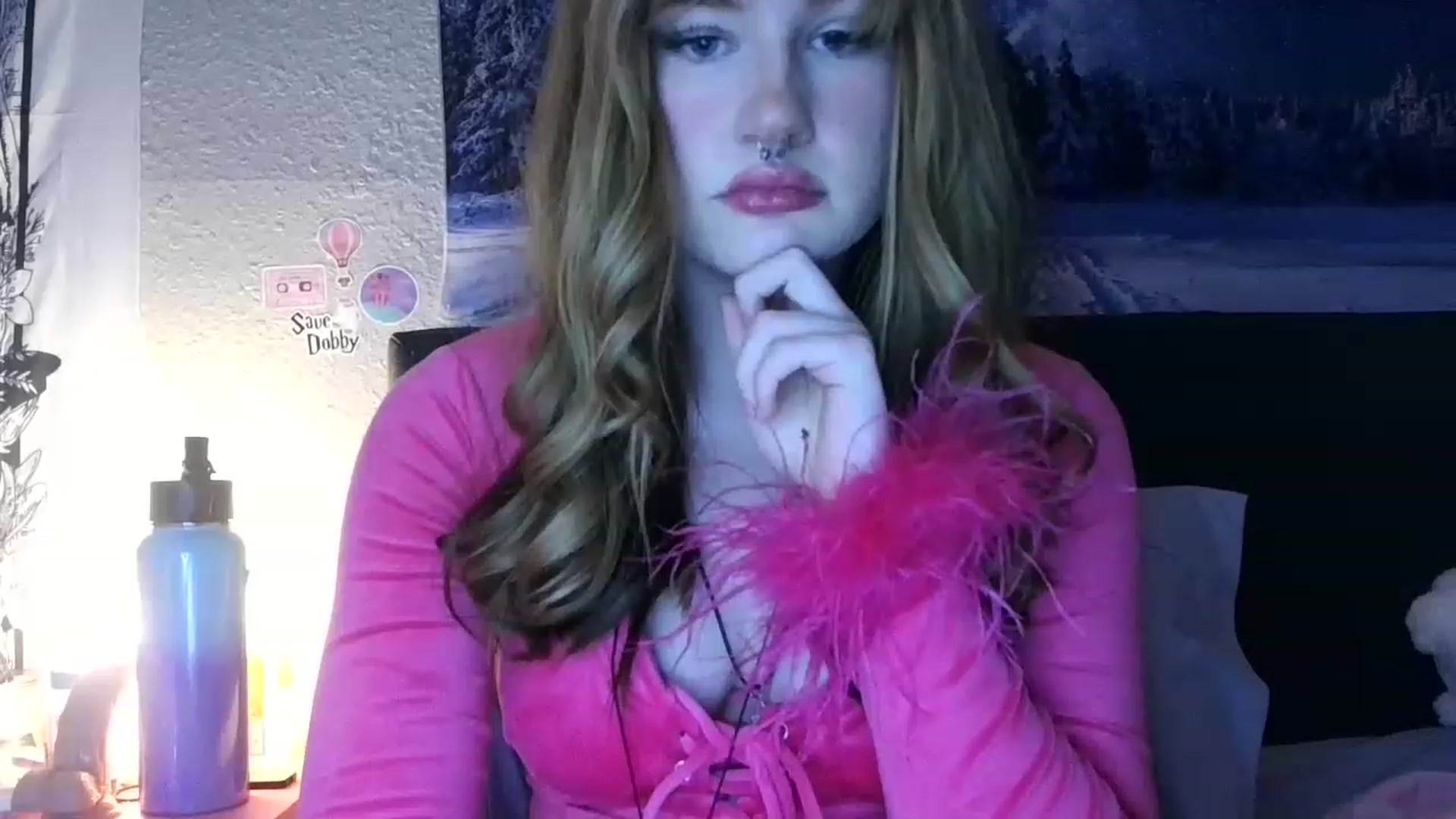 Gallery image thumbnail from LilithCeleste's myfreecams stream on, 12/23/2022, 03:09 image 3 of 20