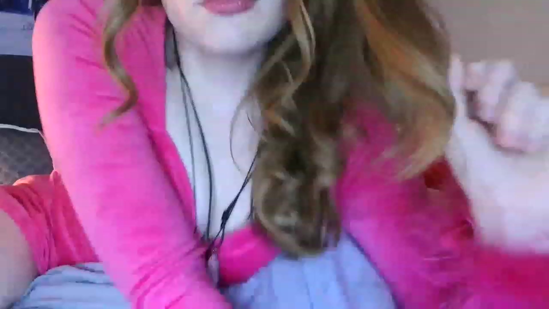 Gallery image thumbnail from LilithCeleste's myfreecams stream on, 12/23/2022, 03:09 image 15 of 20