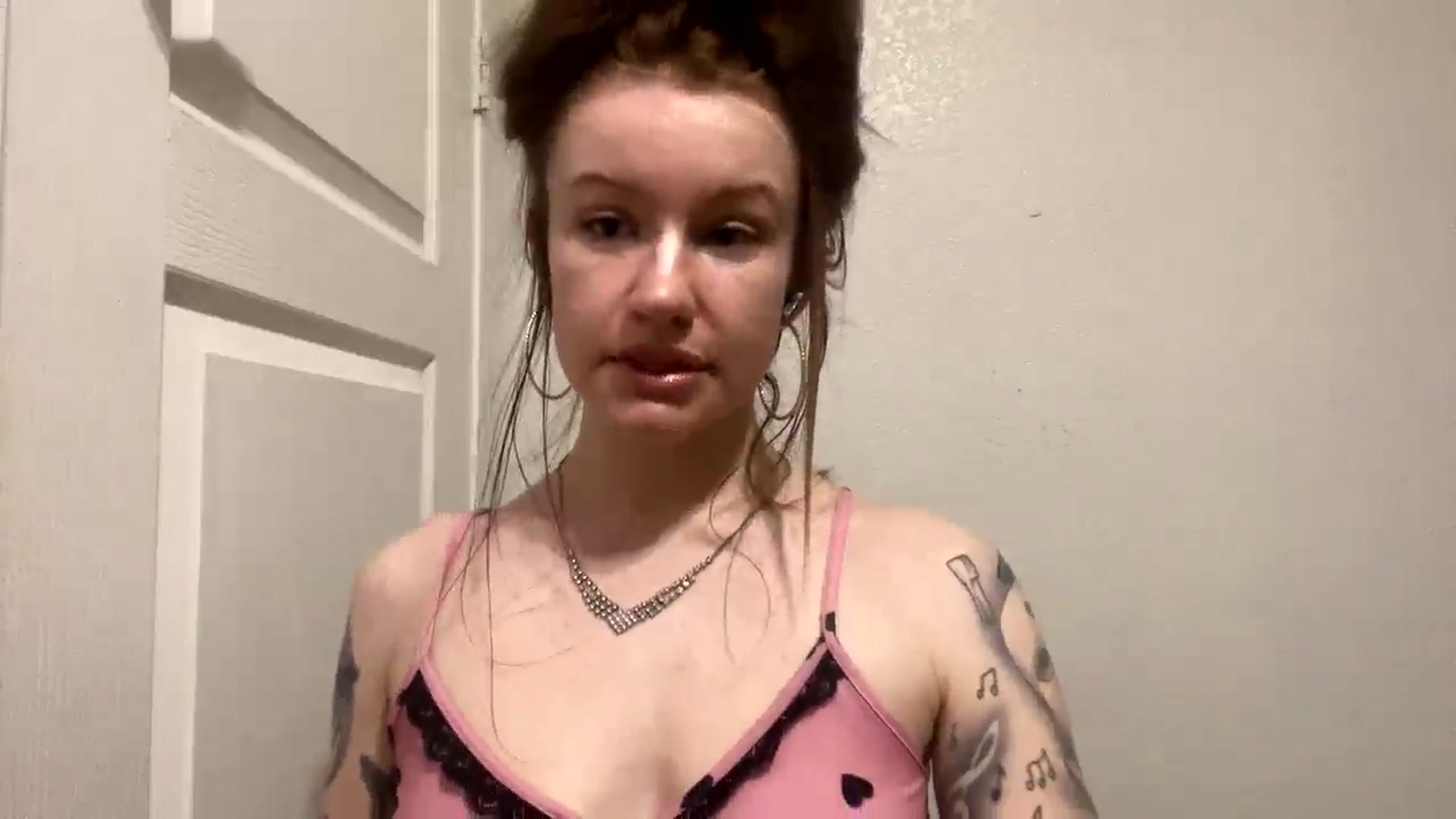 Gallery image thumbnail from LilithCeleste's myfreecams stream on, 02/17/2025, 10:31 image 13 of 20