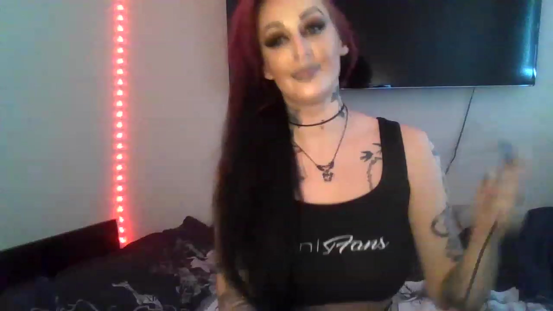 Gallery image thumbnail from LilithG's myfreecams stream on, 03/13/2023, 15:00 image 13 of 20