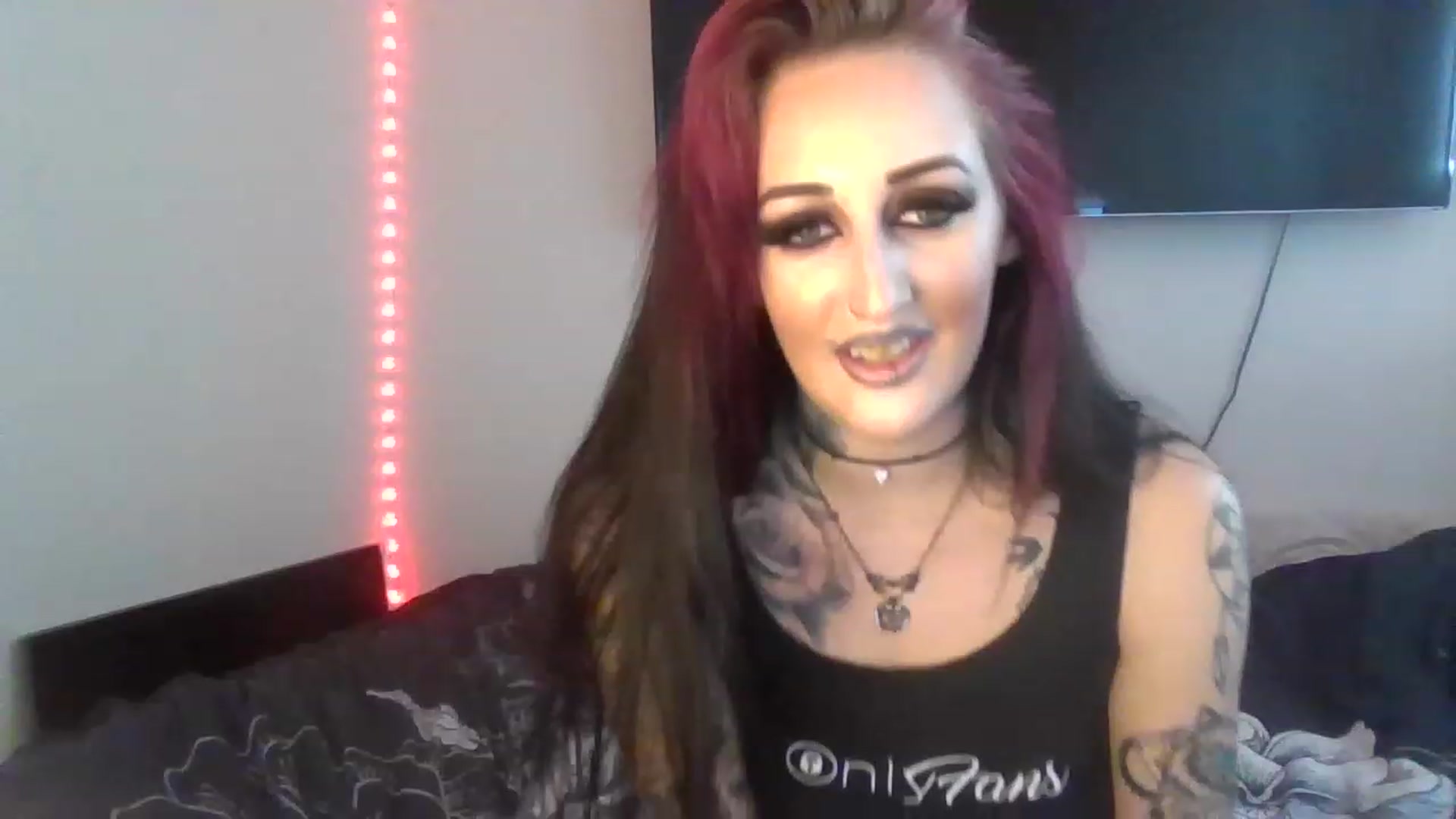 Gallery image thumbnail from LilithG's myfreecams stream on, 03/13/2023, 15:00 image 8 of 20