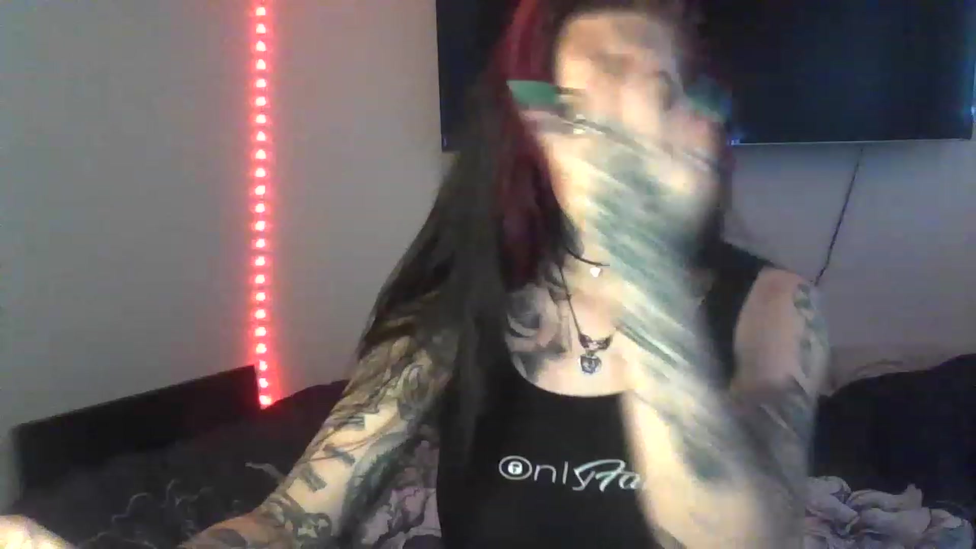 Gallery image thumbnail from LilithG's myfreecams stream on, 03/13/2023, 15:00 image 5 of 20