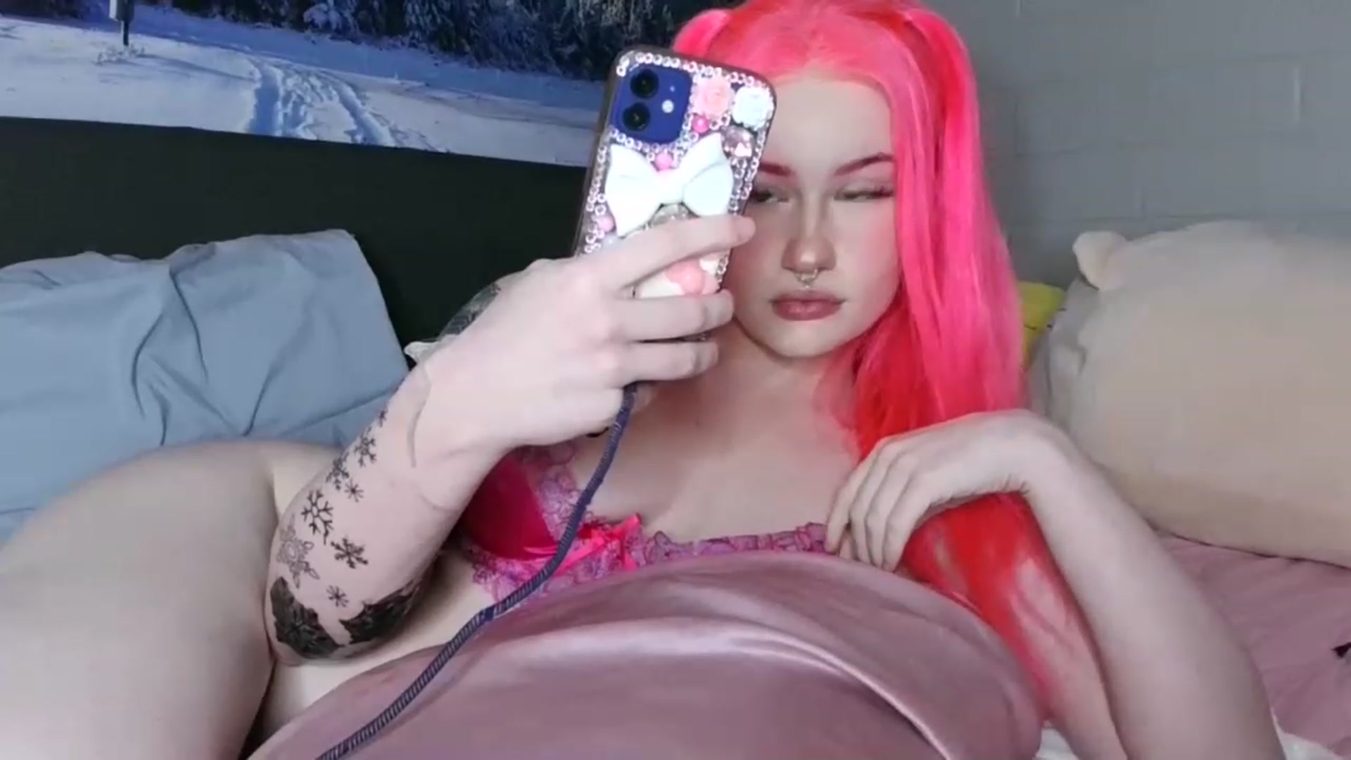 Gallery image thumbnail from LilithMiracle's myfreecams stream on, 01/04/2023, 02:51 image 20 of 20