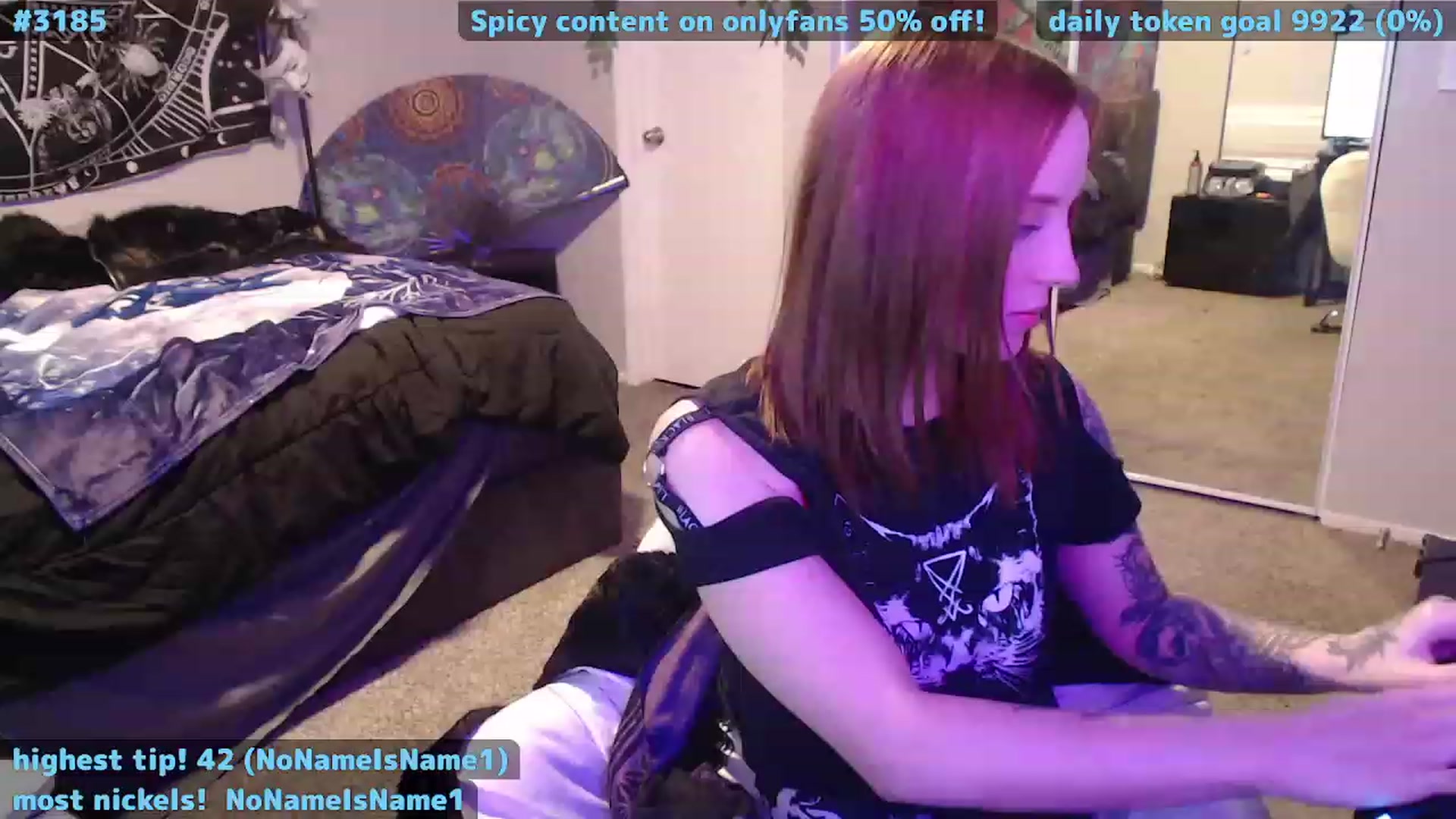 Gallery image thumbnail from LilithMoon_'s myfreecams stream on, 12/04/2022, 10:38 image 6 of 20