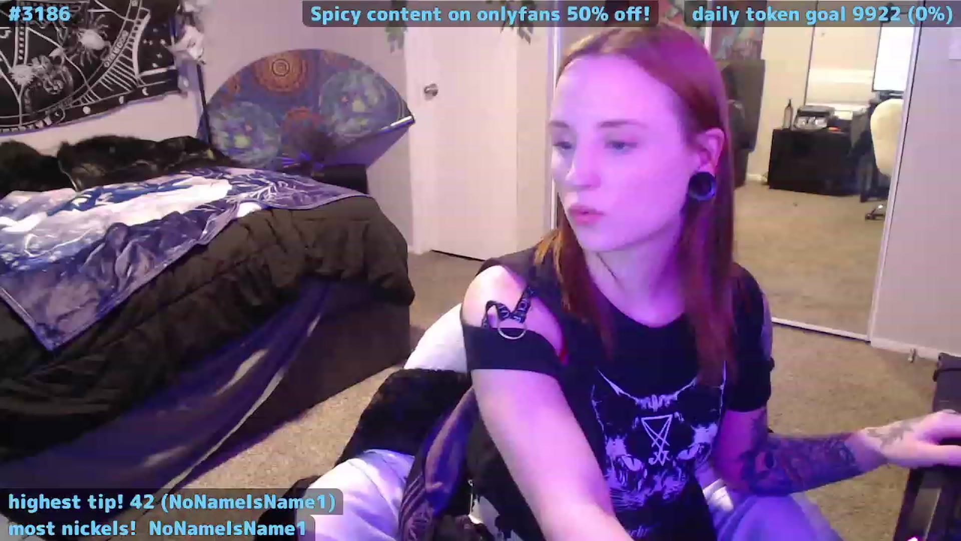 Gallery image thumbnail from LilithMoon_'s myfreecams stream on, 12/04/2022, 10:38 image 10 of 20