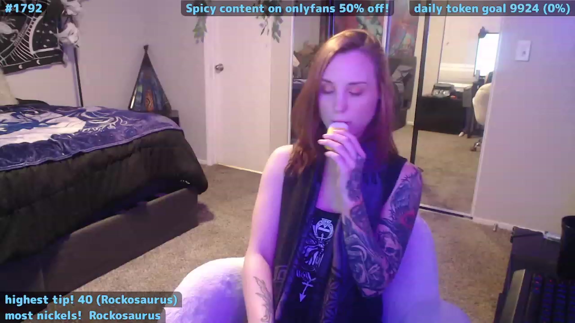 Gallery image thumbnail from LilithMoon_'s myfreecams stream on, 12/11/2022, 09:24 image 16 of 20