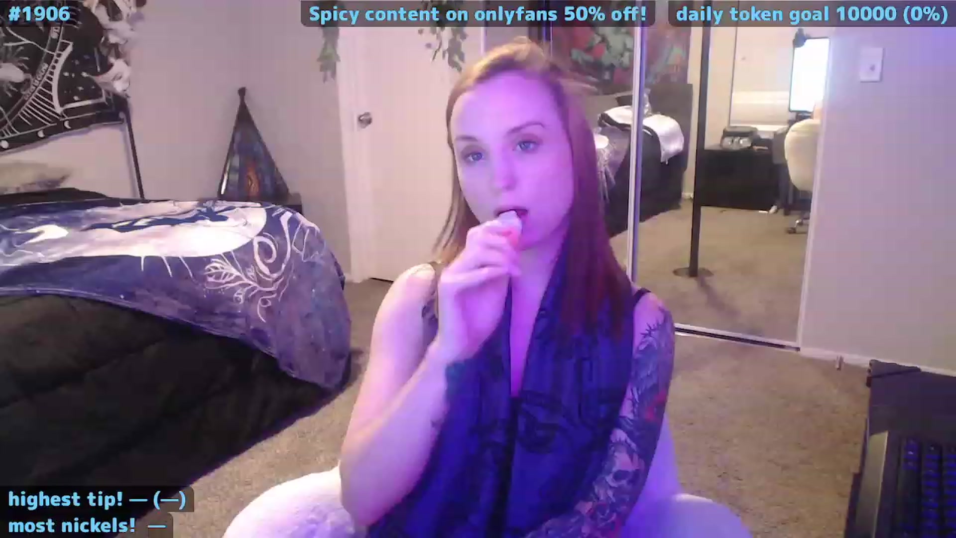 Gallery image thumbnail from LilithMoon_'s myfreecams stream on, 12/12/2022, 08:12 image 9 of 20
