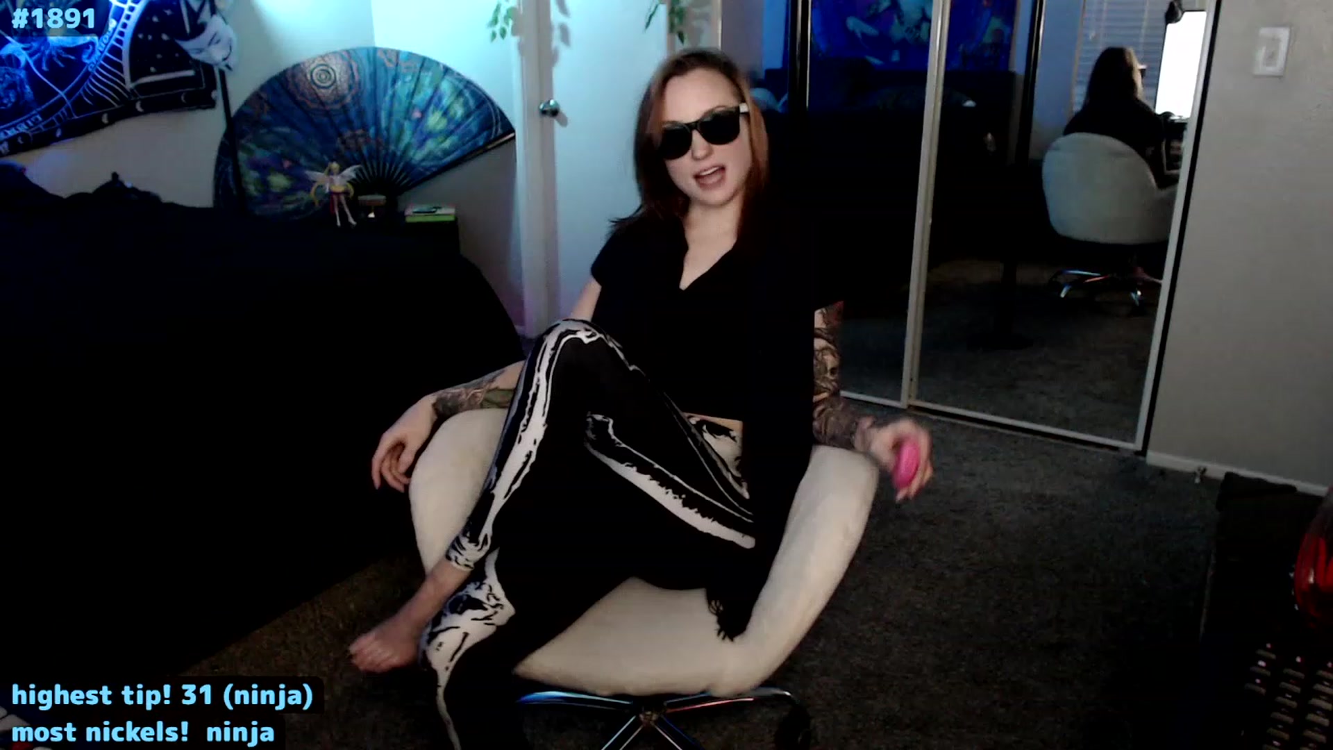 Gallery image thumbnail from LilithMoon_'s myfreecams stream on, 12/30/2022, 12:24 image 3 of 20