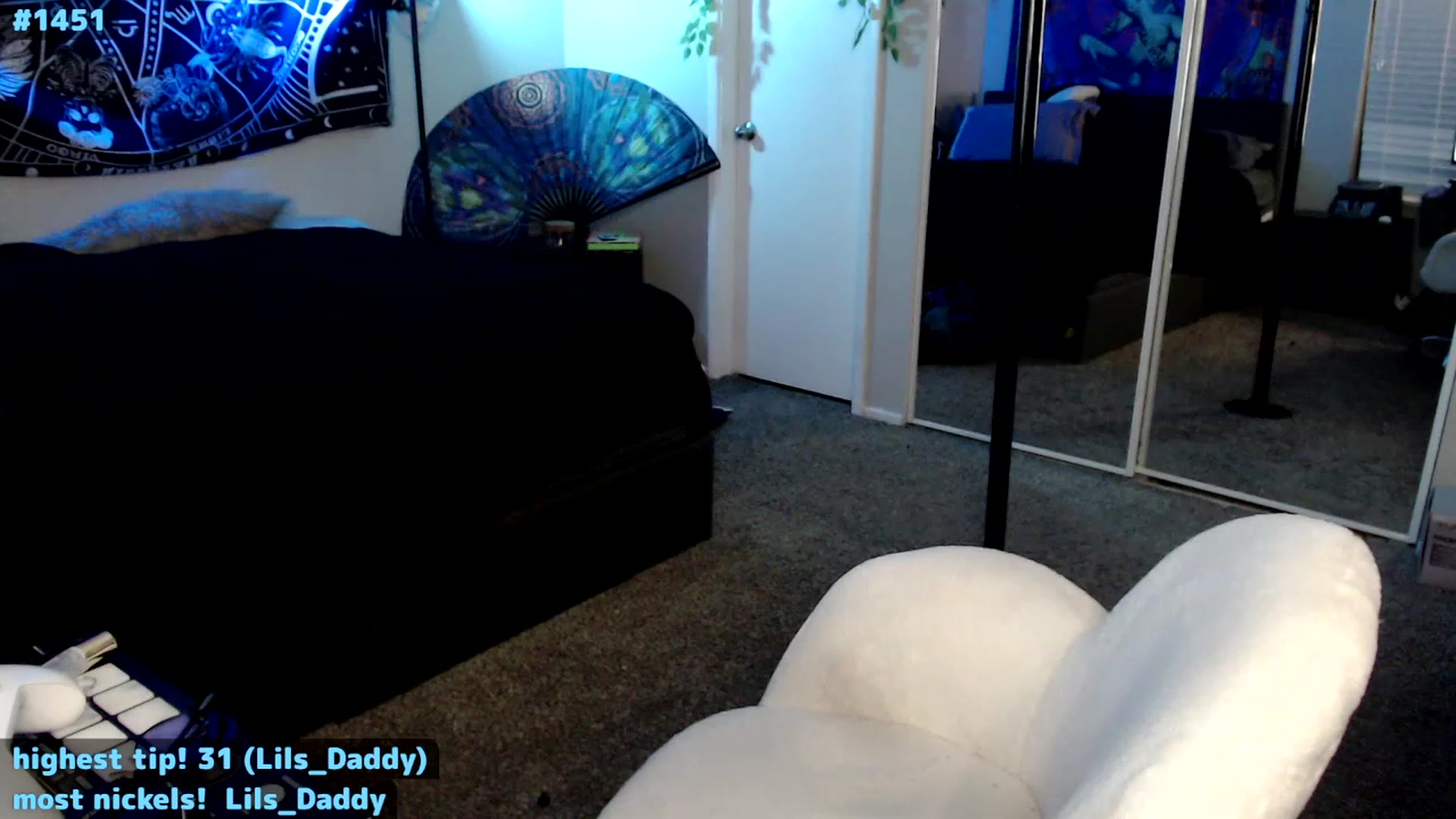 Gallery image thumbnail from LilithMoon_'s myfreecams stream on, 01/23/2023, 11:57 image 11 of 20
