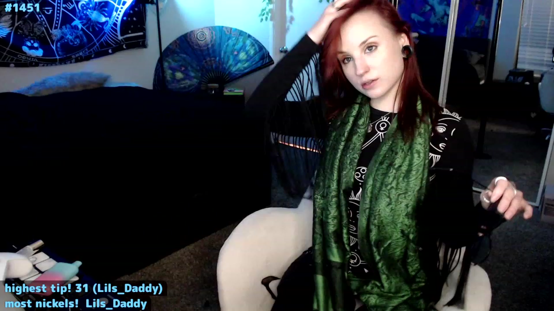 Gallery image thumbnail from LilithMoon_'s myfreecams stream on, 01/23/2023, 11:57 image 2 of 20