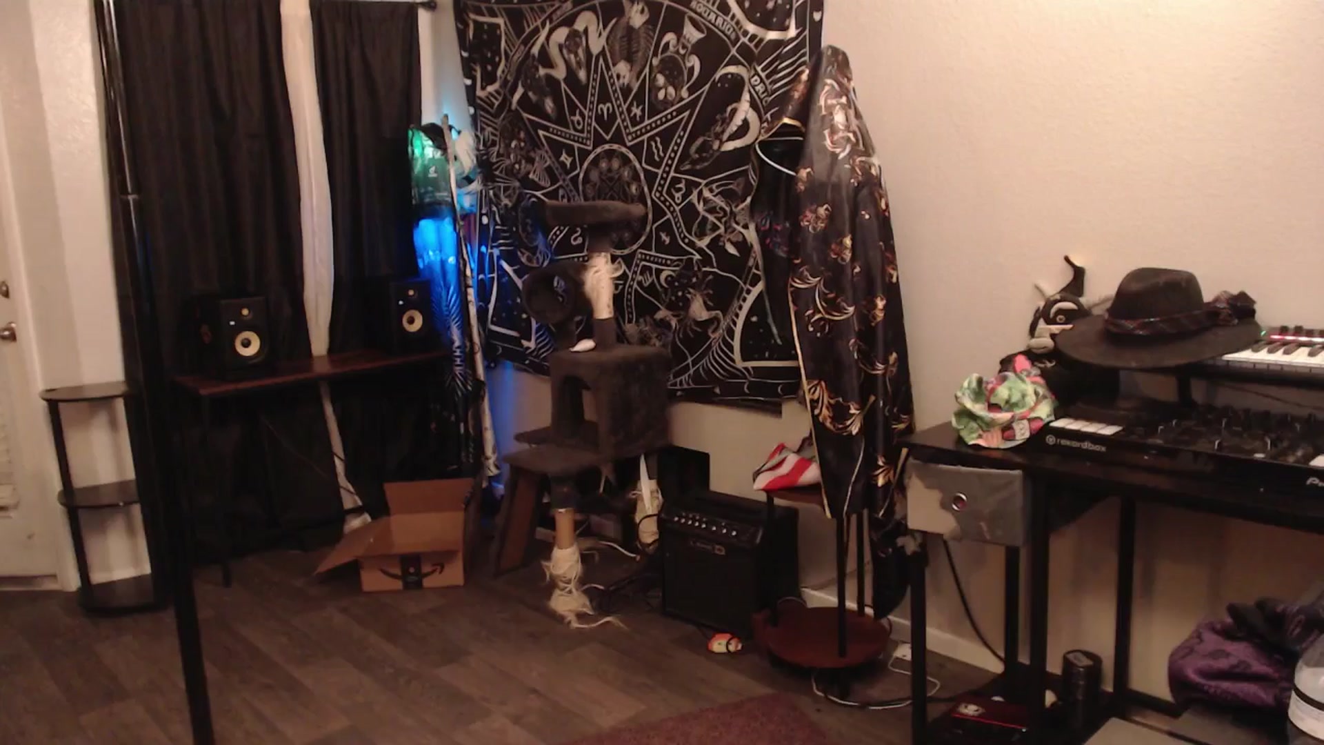 Gallery image thumbnail from LilithMoon_'s myfreecams stream on, 06/27/2025, 09:47 image 20 of 20
