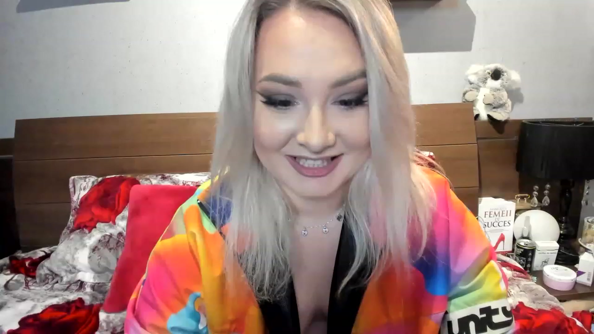 Gallery image thumbnail from LilithTongue_'s myfreecams stream on, 12/31/2022, 14:16 image 1 of 20