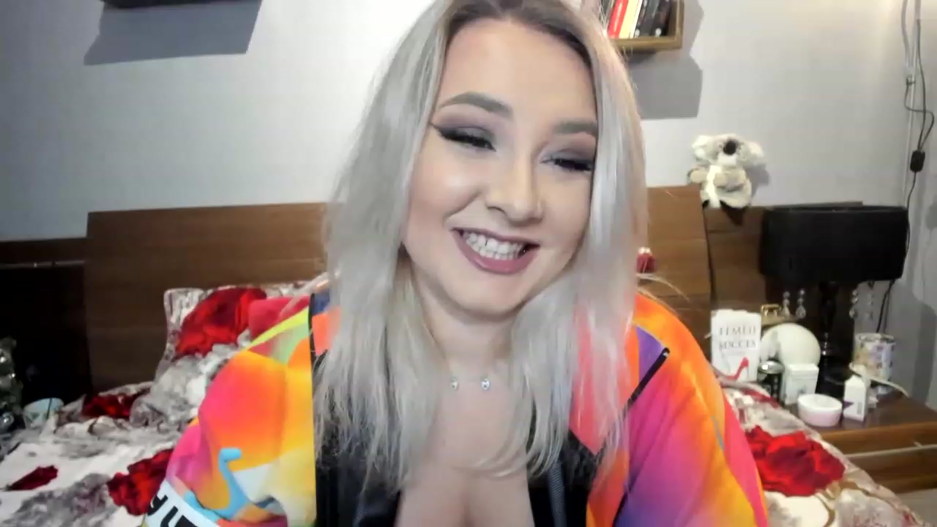 Gallery image thumbnail from LilithTongue_'s myfreecams stream on, 12/31/2022, 14:32 image 3 of 20