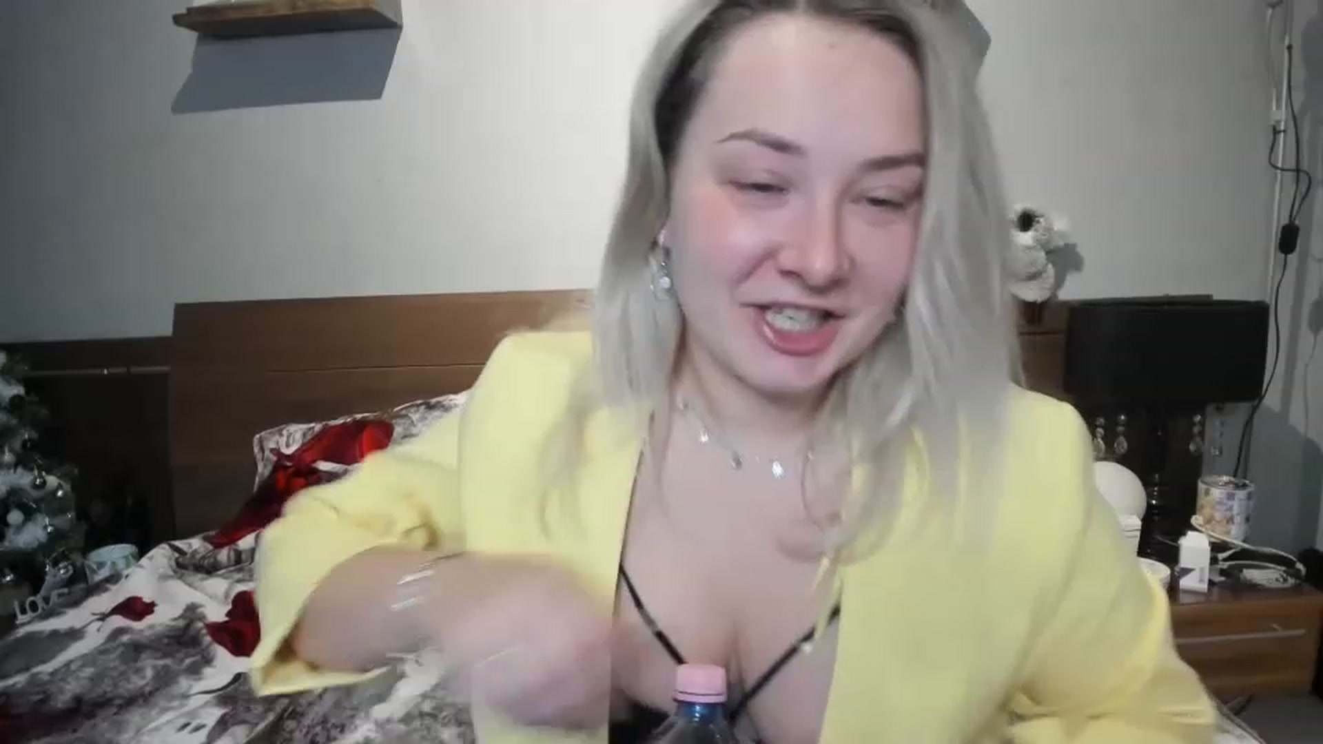 Gallery image thumbnail from LilithTongue_'s myfreecams stream on, 01/02/2023, 15:49 image 11 of 20
