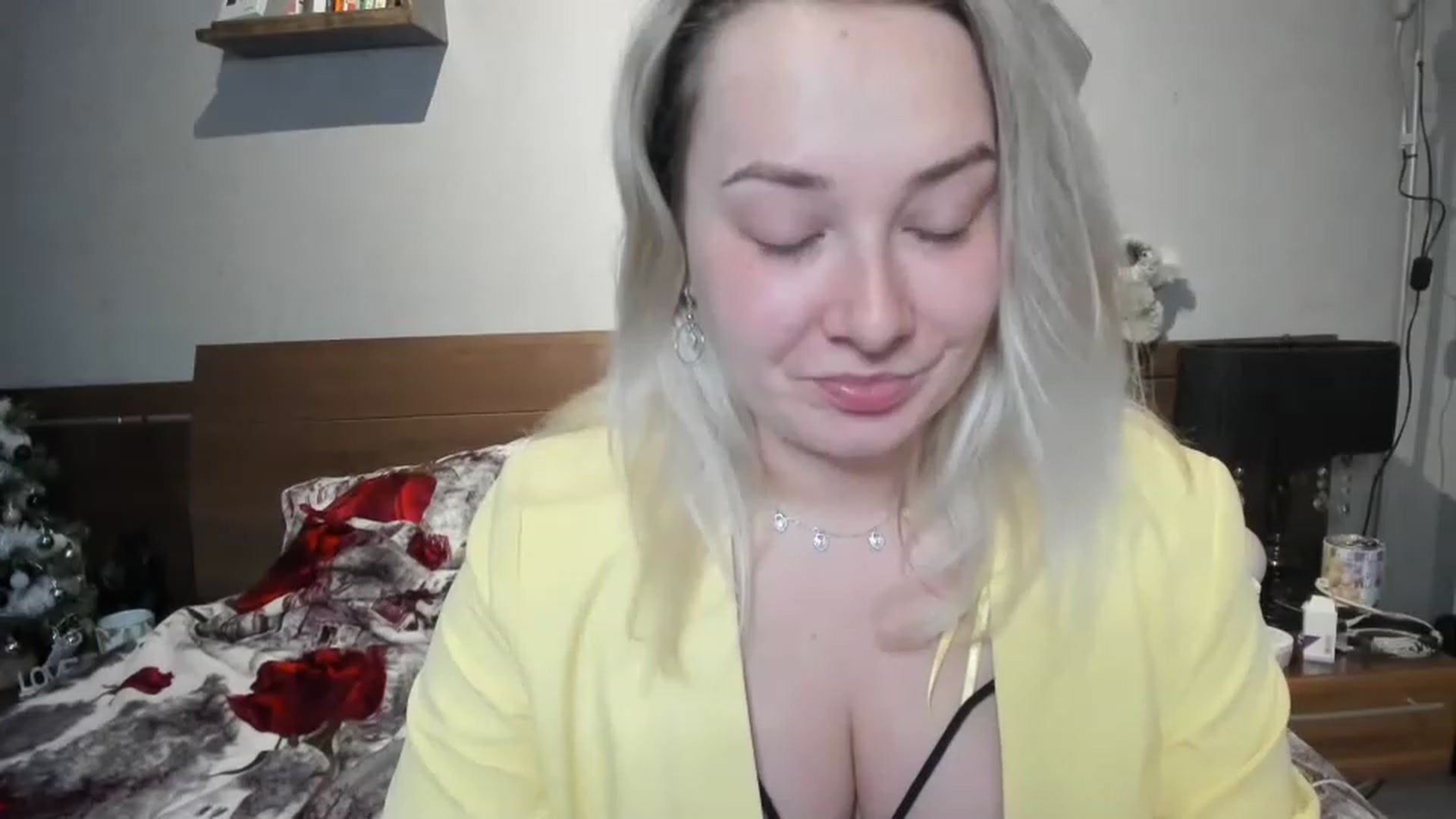 Gallery image thumbnail from LilithTongue_'s myfreecams stream on, 01/02/2023, 15:49 image 14 of 20