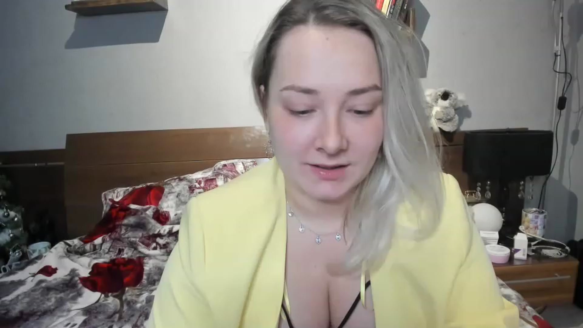Gallery image thumbnail from LilithTongue_'s myfreecams stream on, 01/02/2023, 16:15 image 19 of 20
