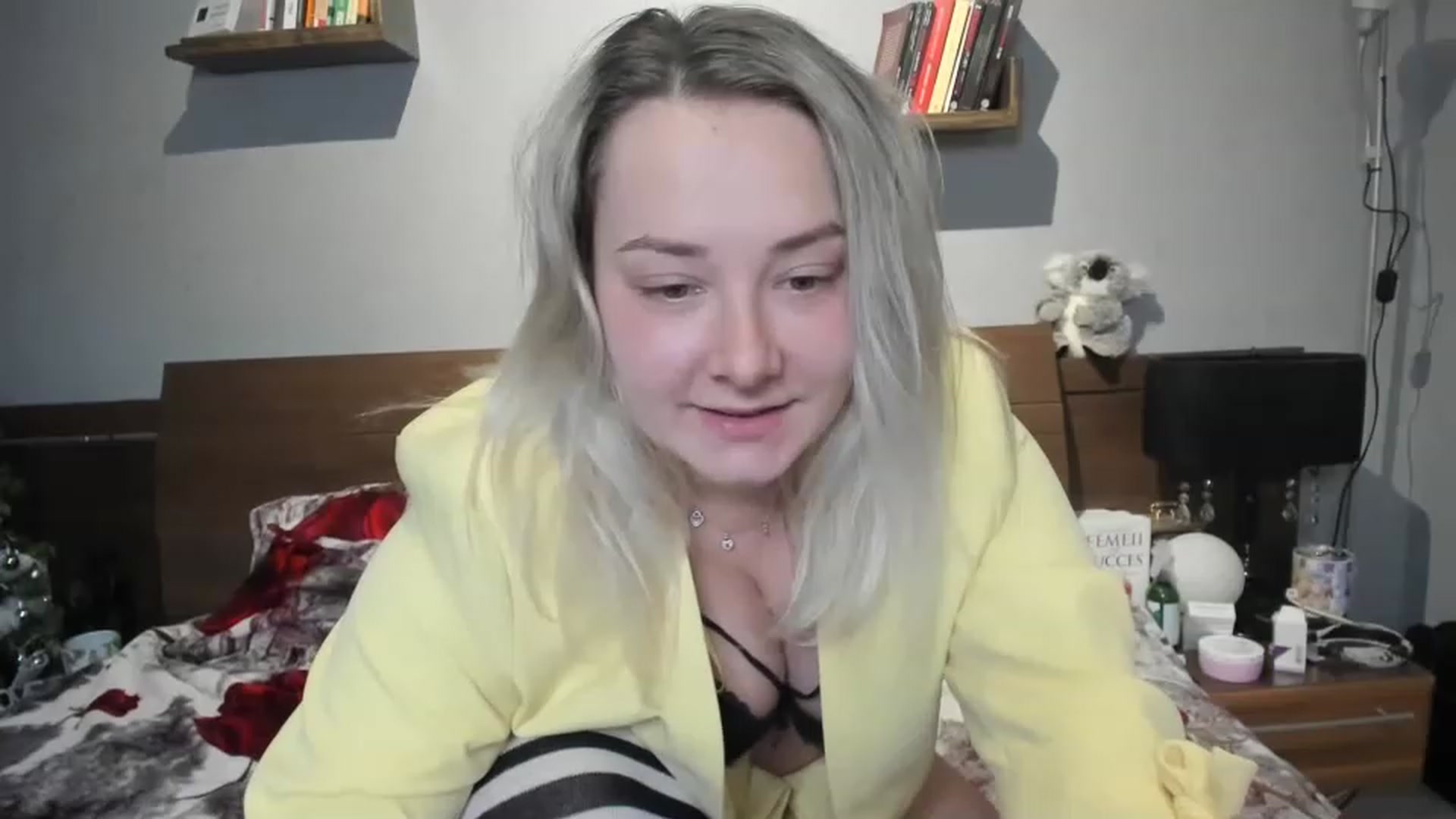 Gallery image thumbnail from LilithTongue_'s myfreecams stream on, 01/02/2023, 16:15 image 6 of 20