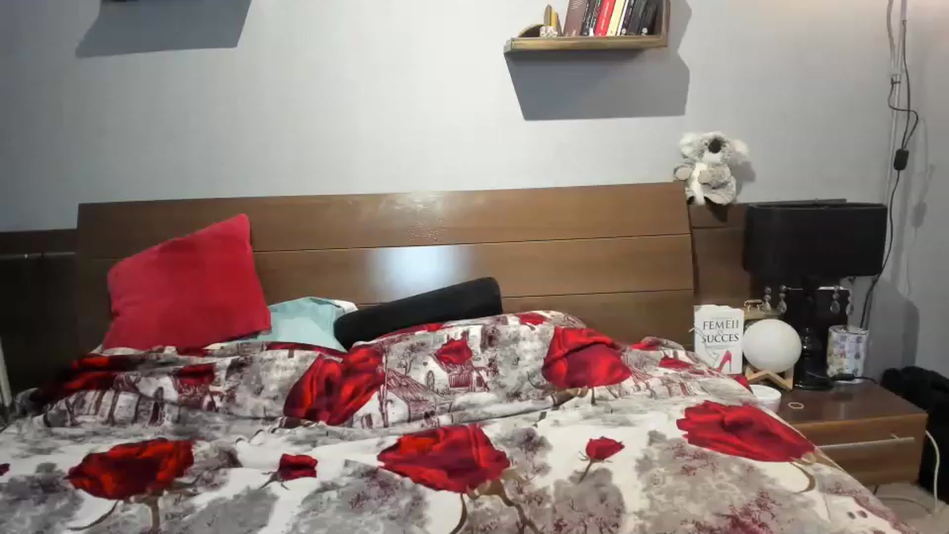 Gallery image thumbnail from LilithTongue_'s myfreecams stream on, 01/07/2023, 15:32 image 4 of 20