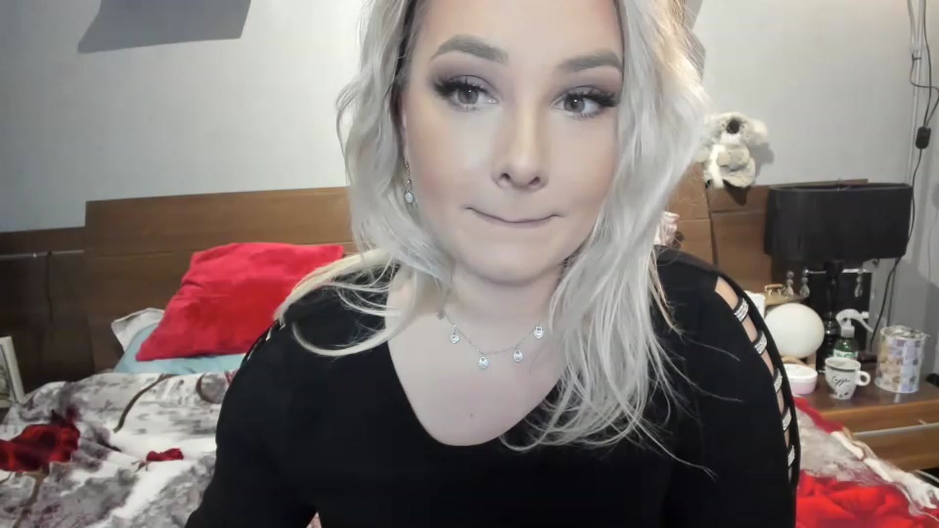 Gallery image thumbnail from LilithTongue_'s myfreecams stream on, 01/09/2023, 16:17 image 2 of 20