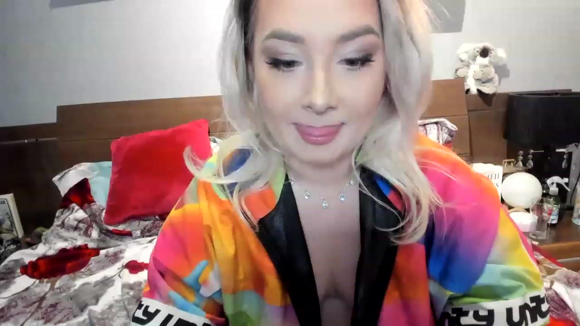 Gallery image thumbnail from LilithTongue_'s myfreecams stream on, 01/10/2023, 14:43 image 5 of 20